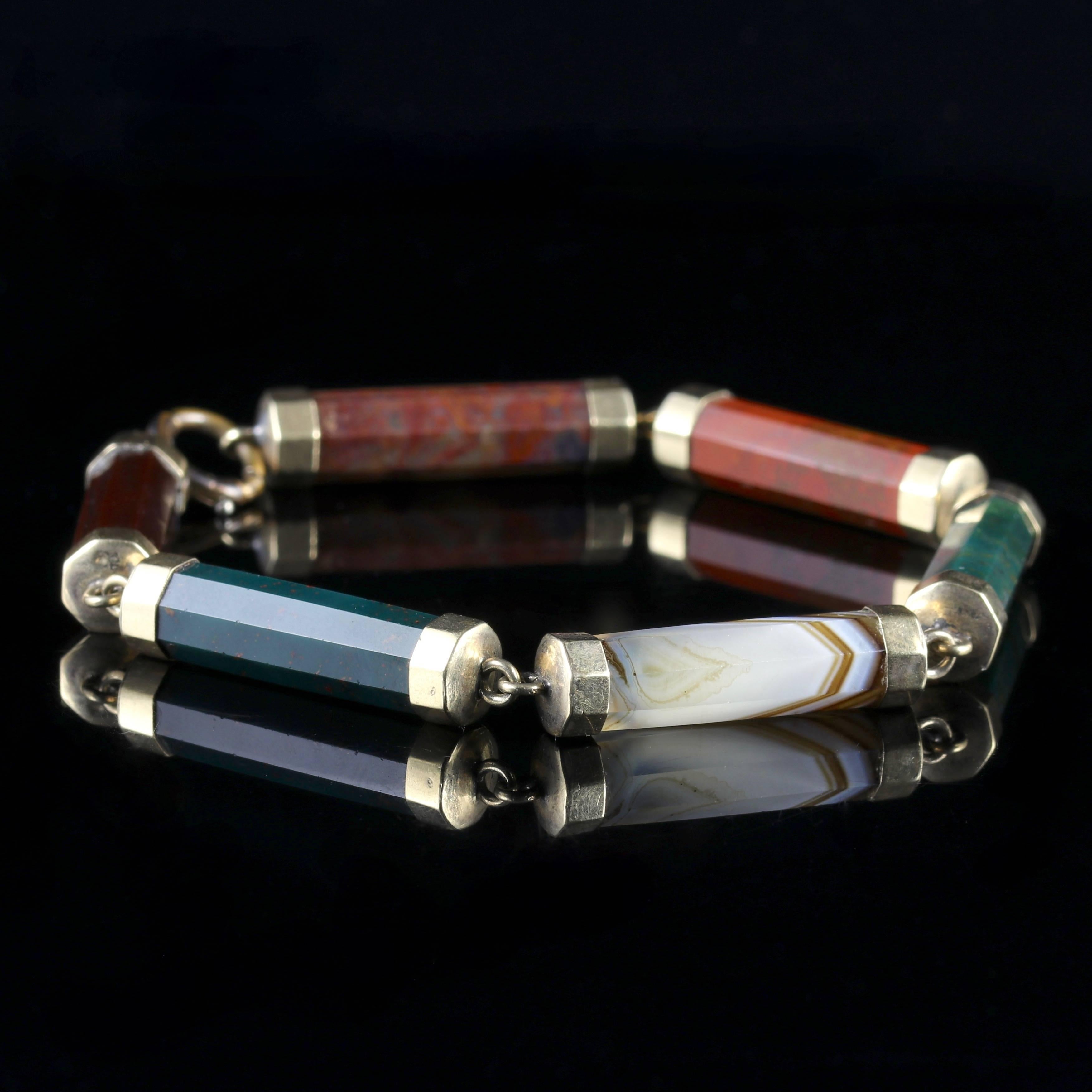 Antique Victorian Scottish Agate Gold Bracelet, circa 1860 For Sale 1