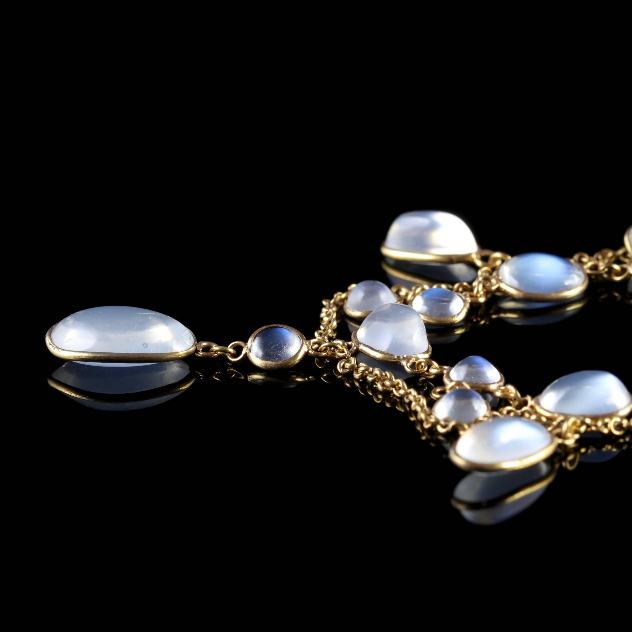 Antique Victorian Gold Moonstone Garland Necklace, circa 1900 1