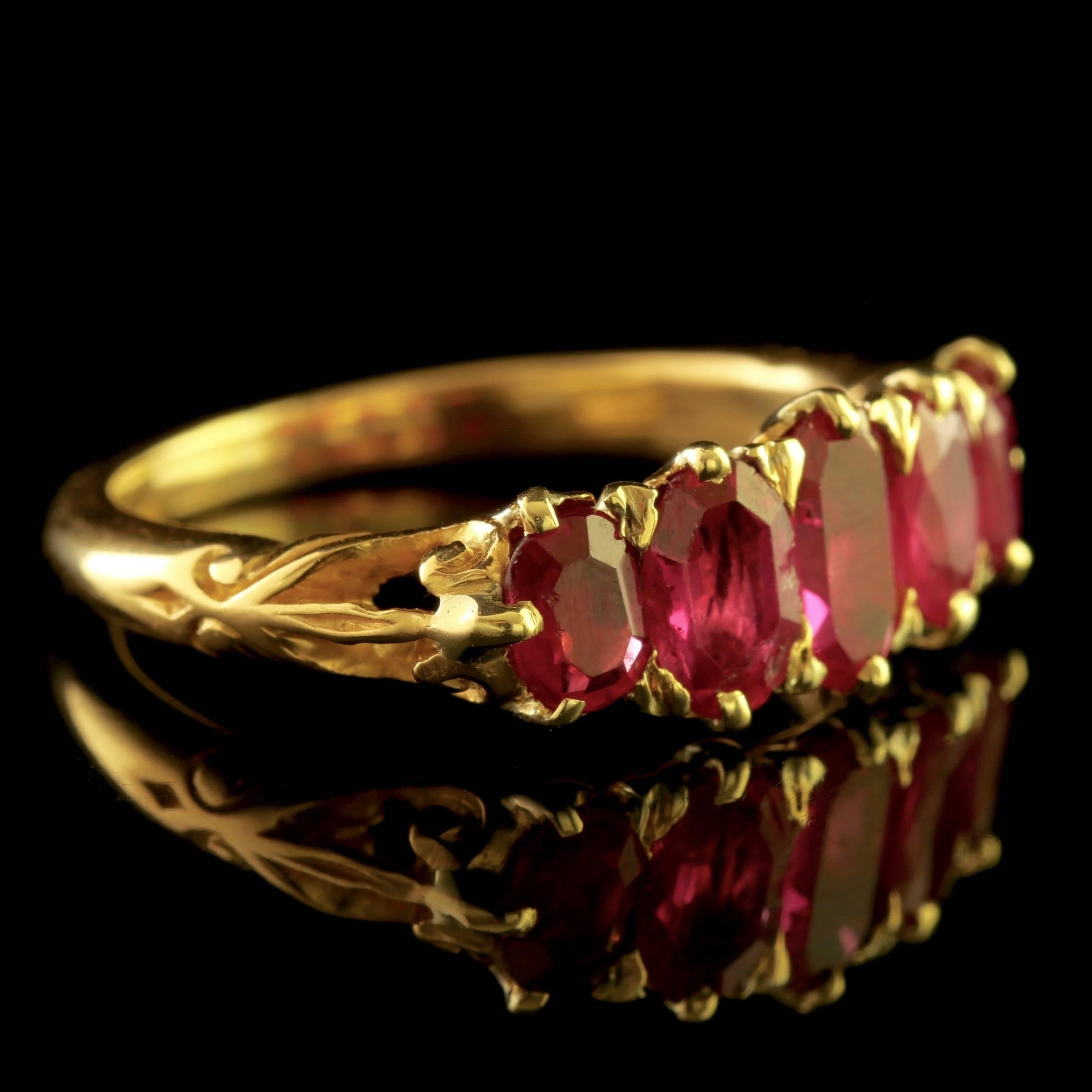 Antique Victorian Natural Burmese Ruby Ring 18 Carat Gold, circa 1900 Certified 1