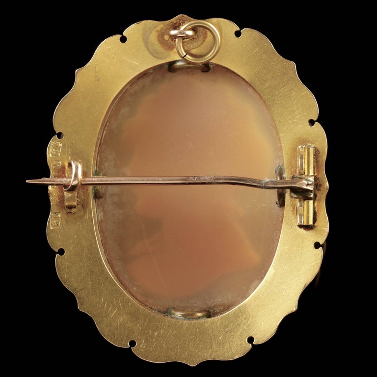 Antique Victorian 15 Carat Gold Cameo Brooch, circa 1880 at 1stDibs