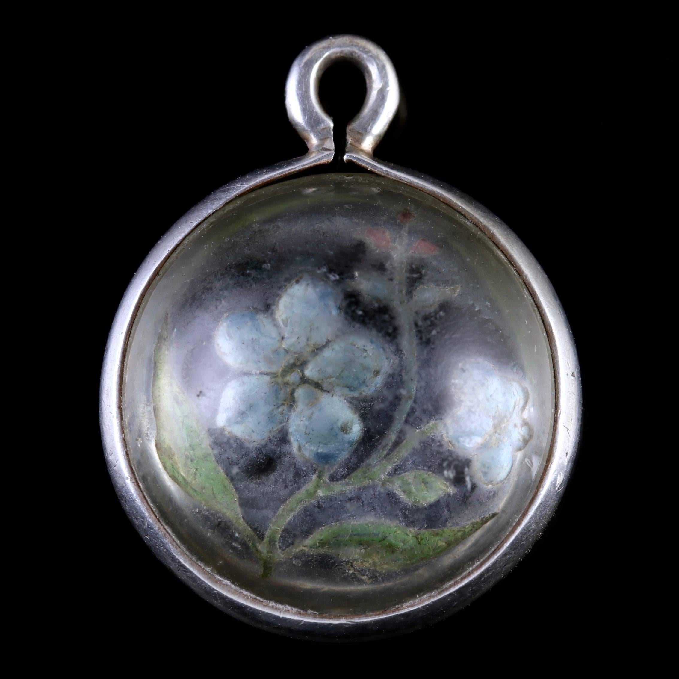 Antique Victorian Rock Crystal Forget Me Not Pendant, circa 1900 In Excellent Condition In Lancaster, Lancashire