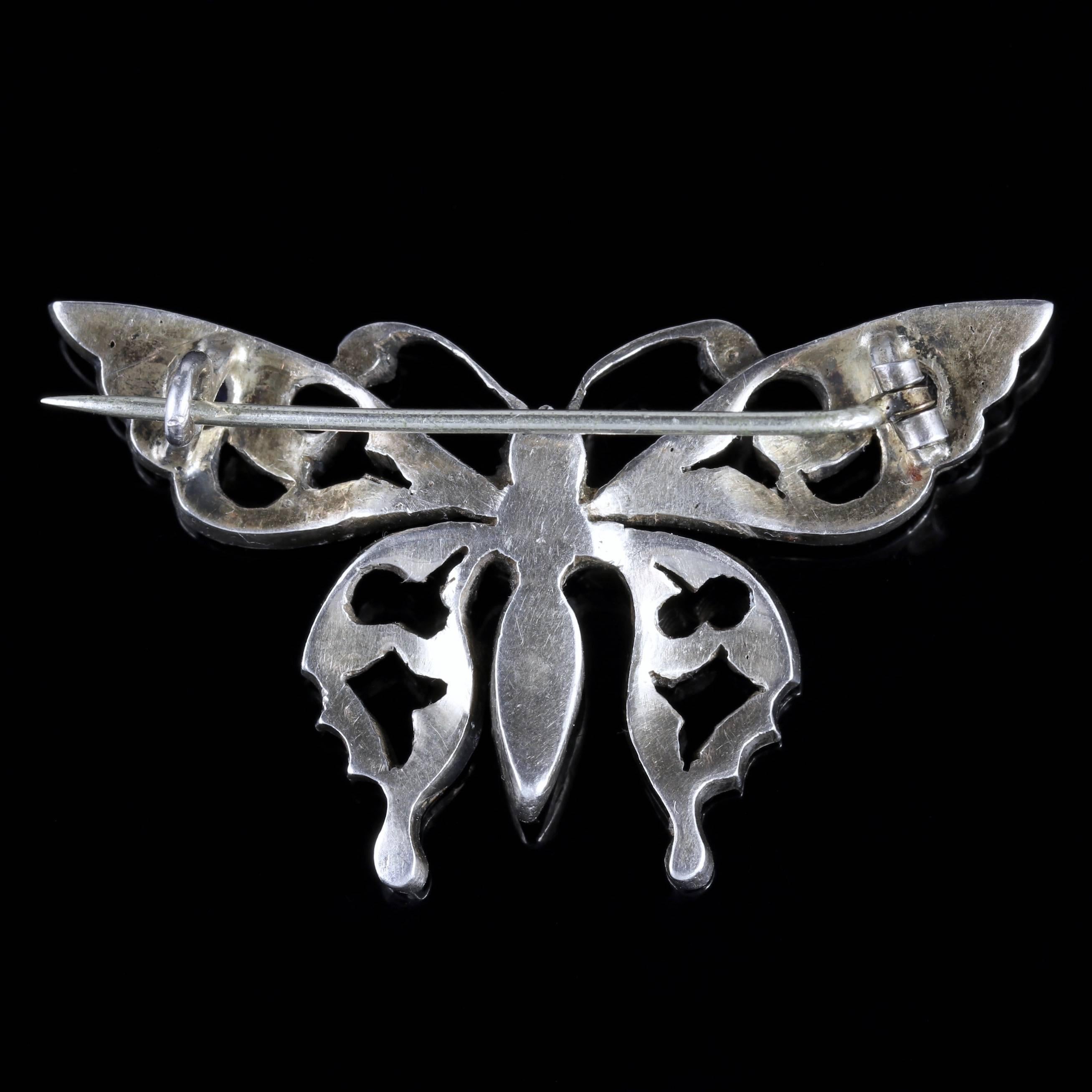 Antique Victorian French Paste Butterfly Brooch, circa 1900 In Excellent Condition For Sale In Lancaster, Lancashire