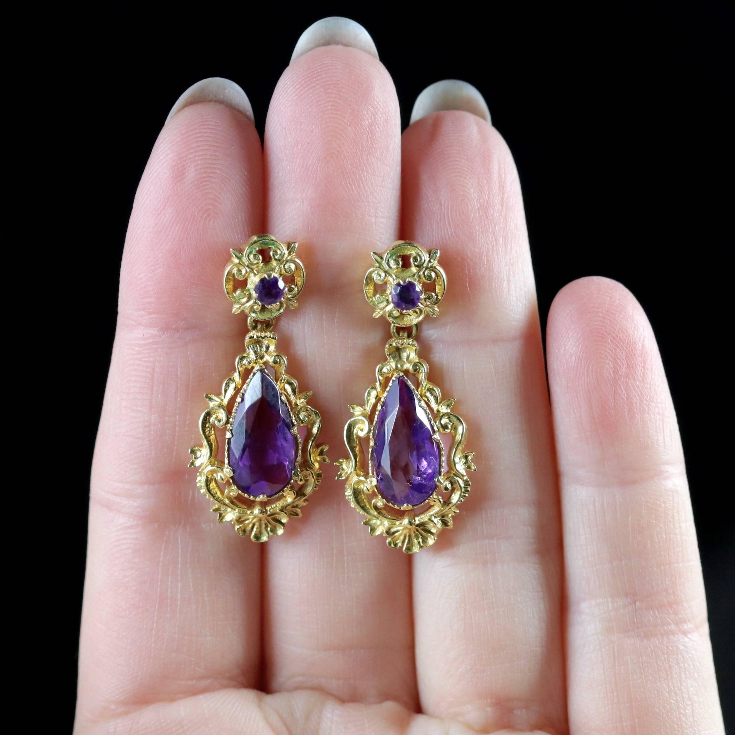 Antique Victorian 18 Carat Gold Amethyst Drop Earrings, circa 1900 2
