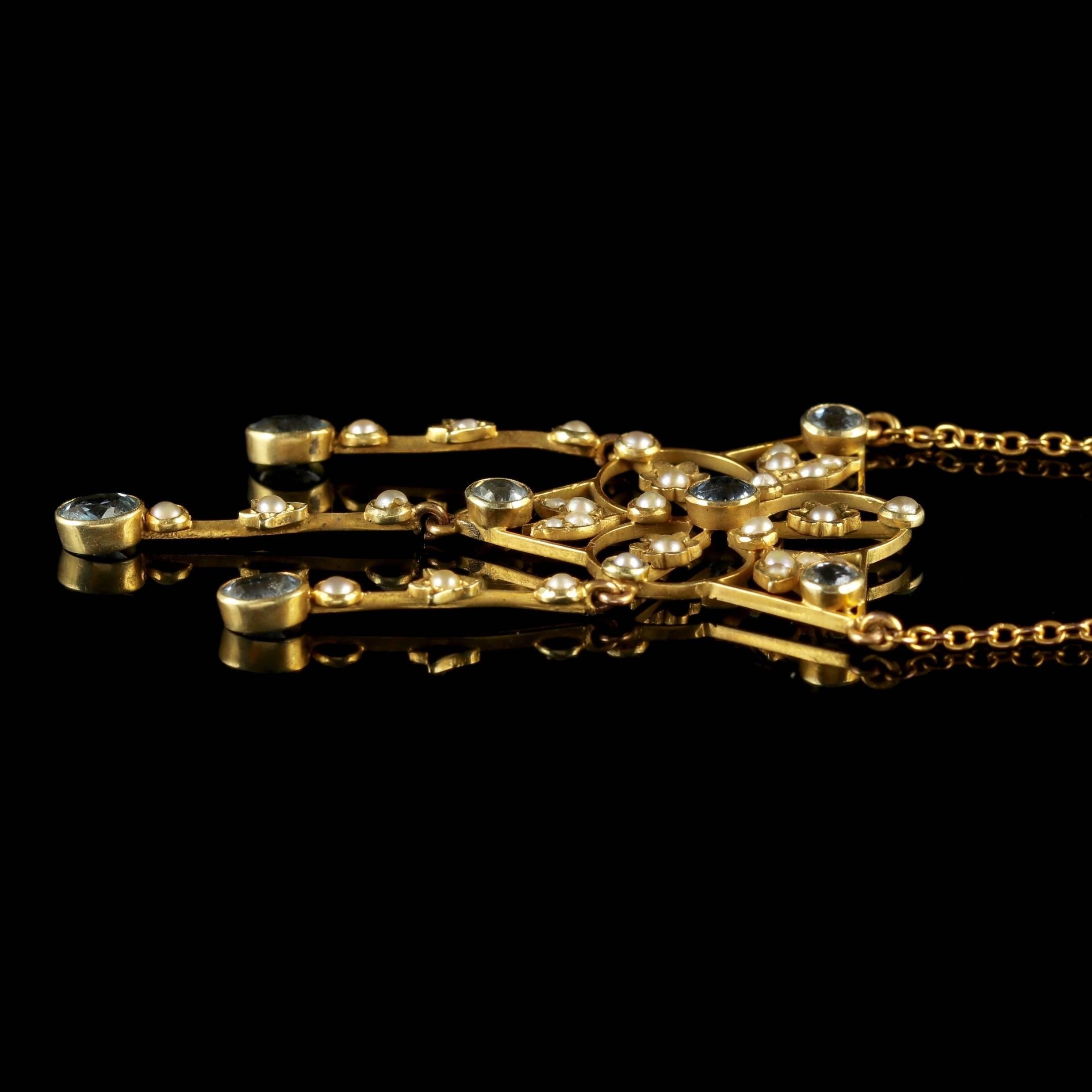 Antique Victorian 15 Carat Gold Aquamarine Pearl Necklace, circa 1900 3
