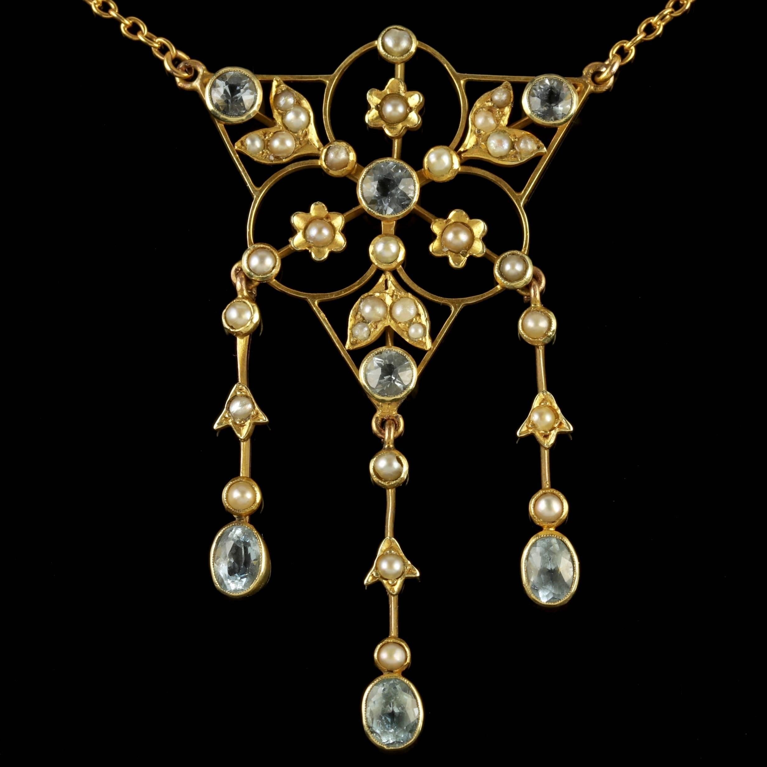 Antique Victorian 15 Carat Gold Aquamarine Pearl Necklace, circa 1900 In Excellent Condition In Lancaster, Lancashire