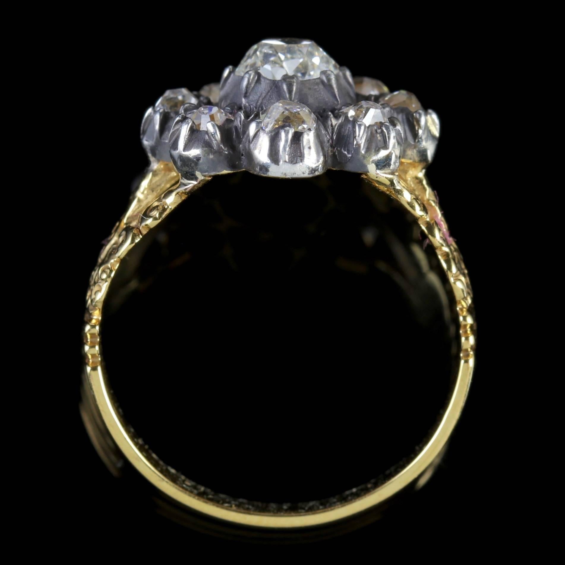 Antique Georgian 18 Carat Gold Diamond Cluster Ring, circa 1780 For Sale 1
