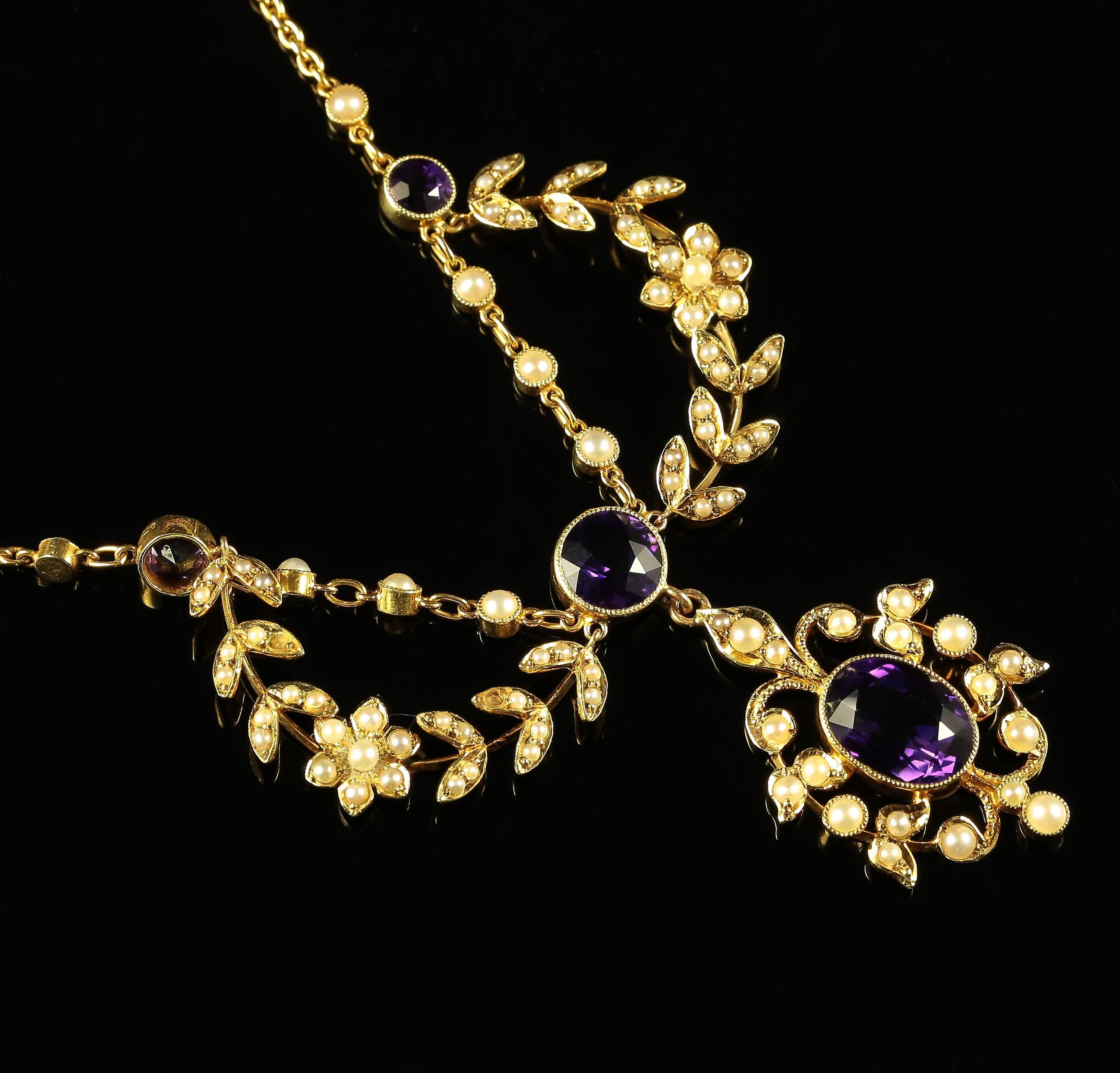 15 carat gold necklace