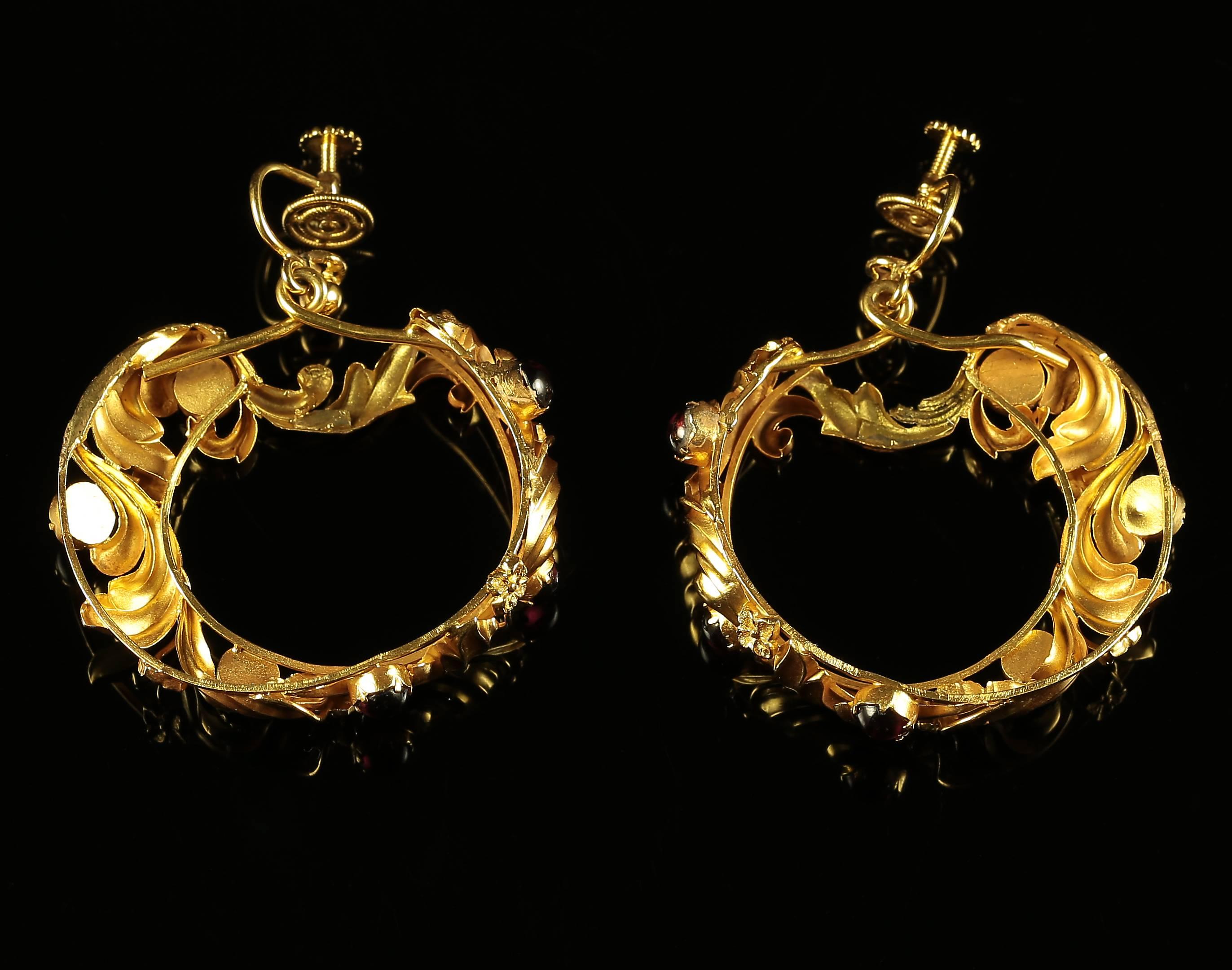 Victorian Garnet Gold Large Screw Fitting Earrings circa 1880 1
