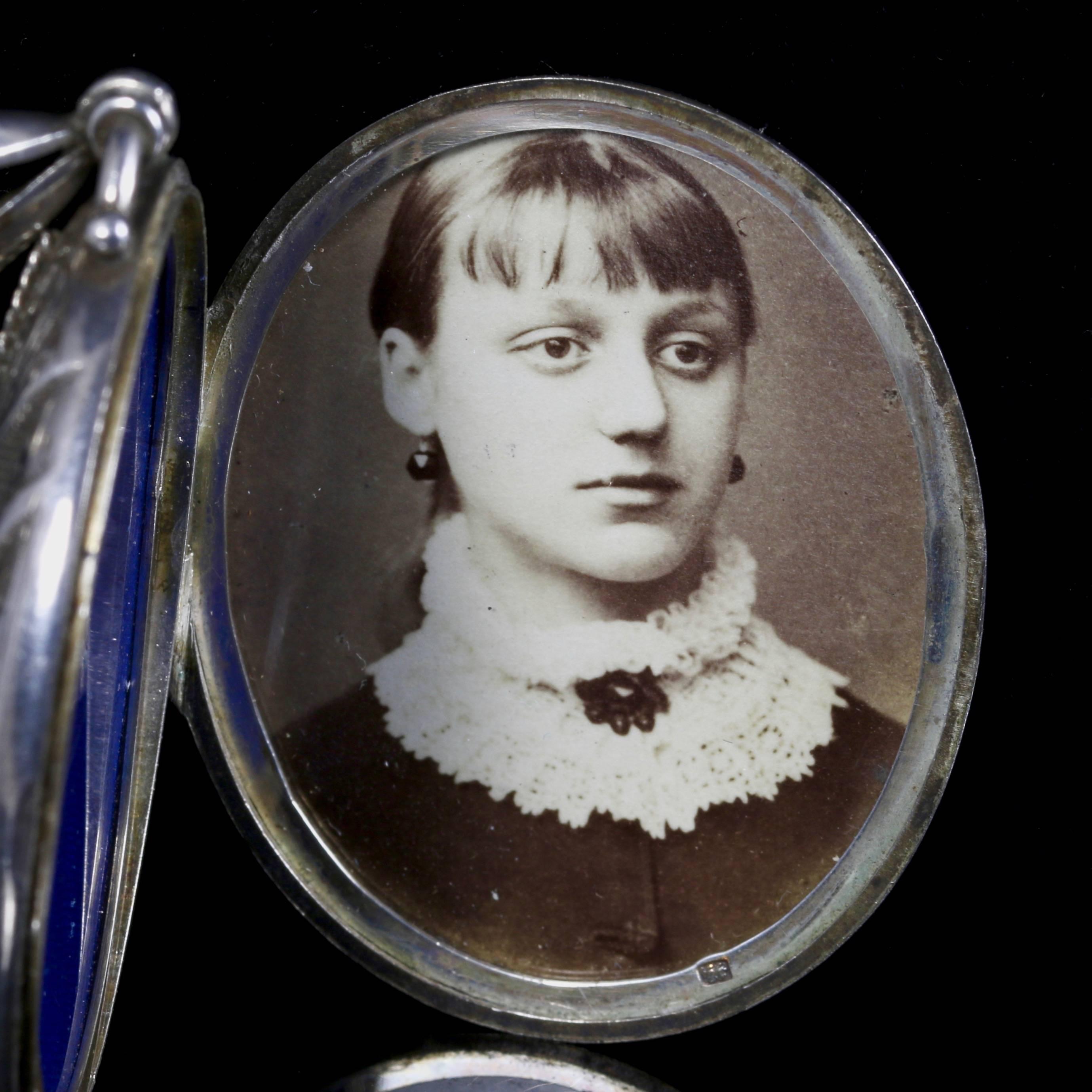 Antique Victorian Silver Locket and Collar, circa 1880 2