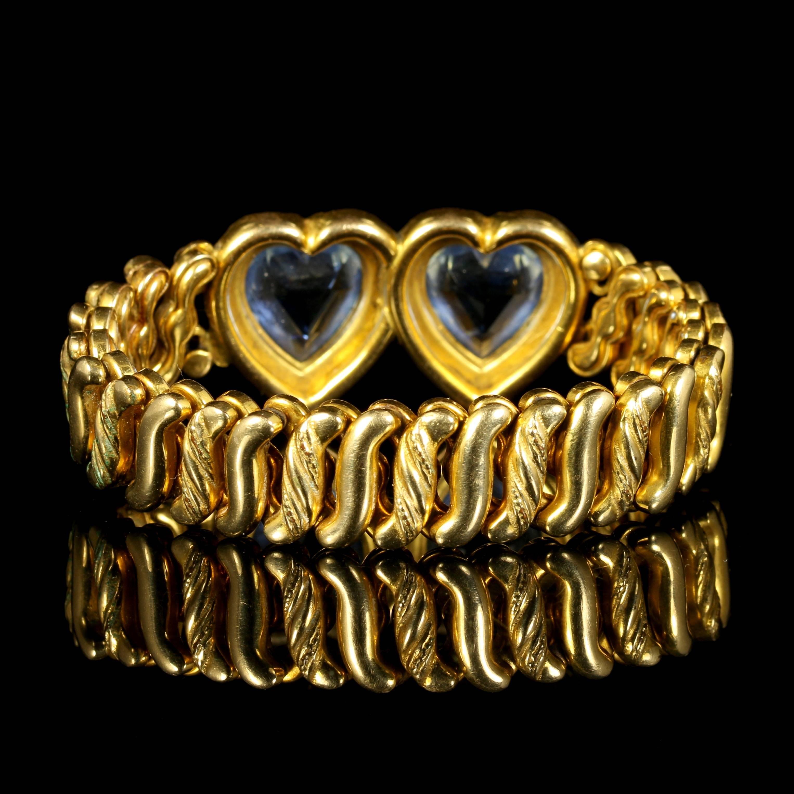 Antique Victorian Rolled Gold Heart Bracelet In Good Condition In Lancaster, Lancashire