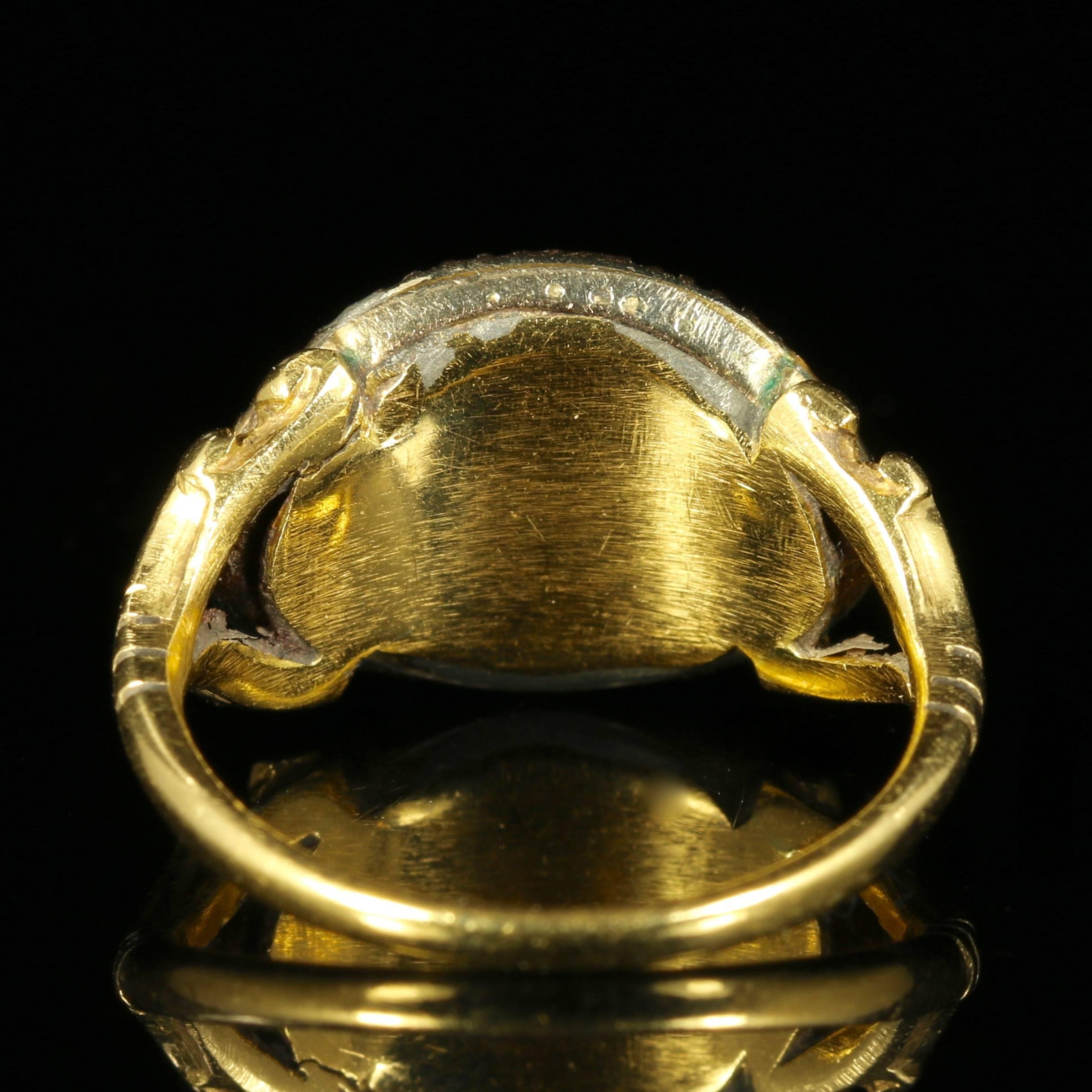 Antique Georgian Garnet Pearl Ring 18 Carat Gold In Excellent Condition In Lancaster, Lancashire