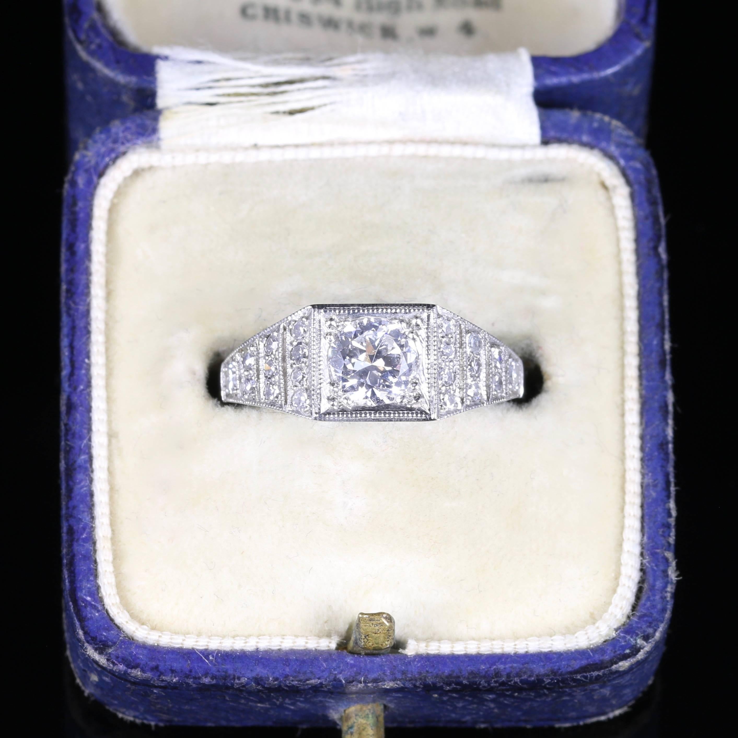 Antique Art Deco Diamond Engagement Ring Platinum, circa 1920 1