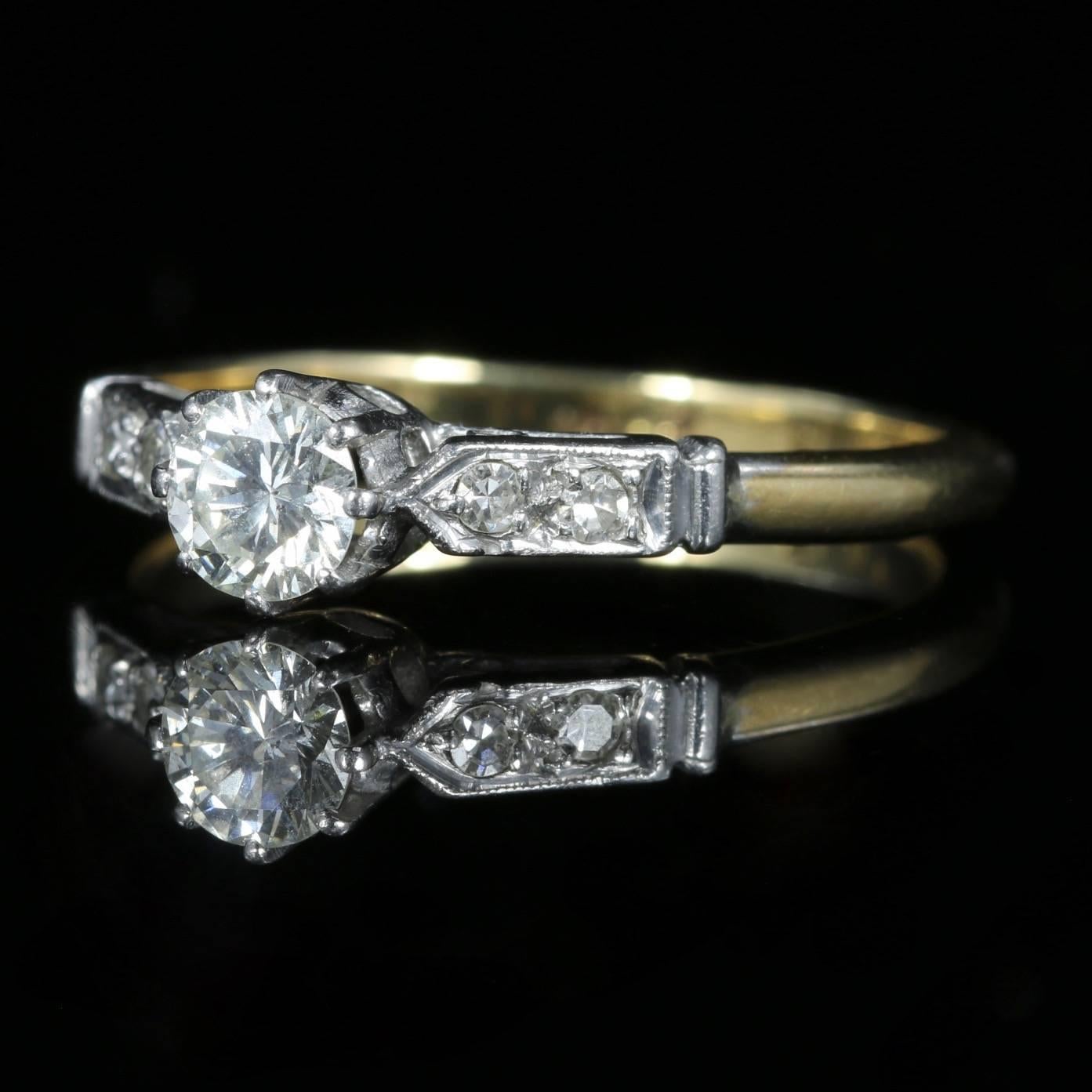 This stunning Antique 18ct yellow Gold and Platinum Diamond solitaire ring is beautiful.

Circa 1915 a lovely Antique Edwardian Victorian Diamond ring.

It is hallmarked 18ct and Plat

This lovely ring is set with an approx. of 0.45ct of Diamonds in