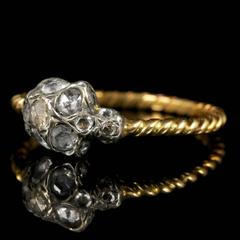 Memento Mori Diamond Skull Ring 18 Carat Gold