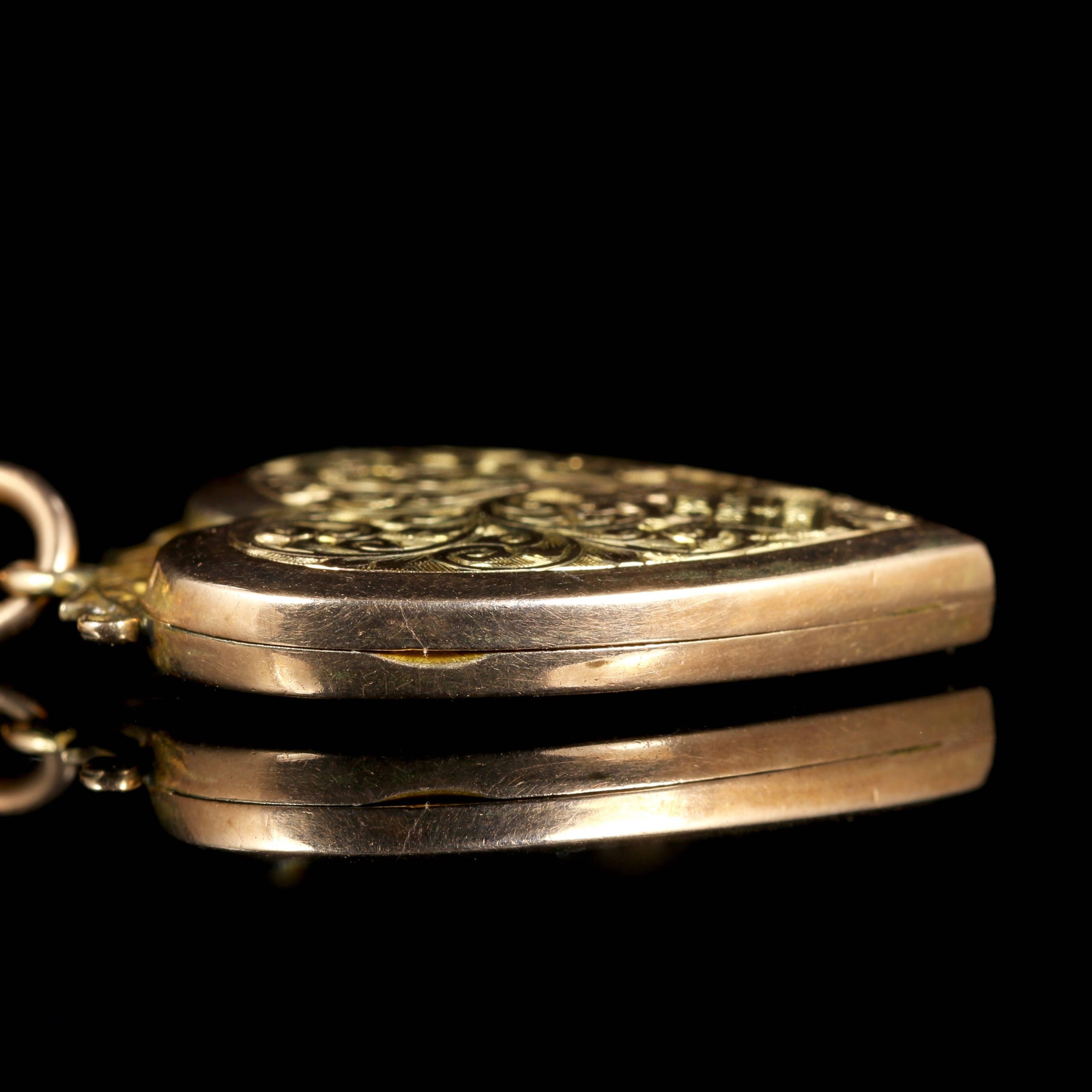 victorian gold locket