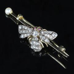 Antique Victorian Diamond Insect Butterfly Brooch 18 Carat Gold, circa 1900