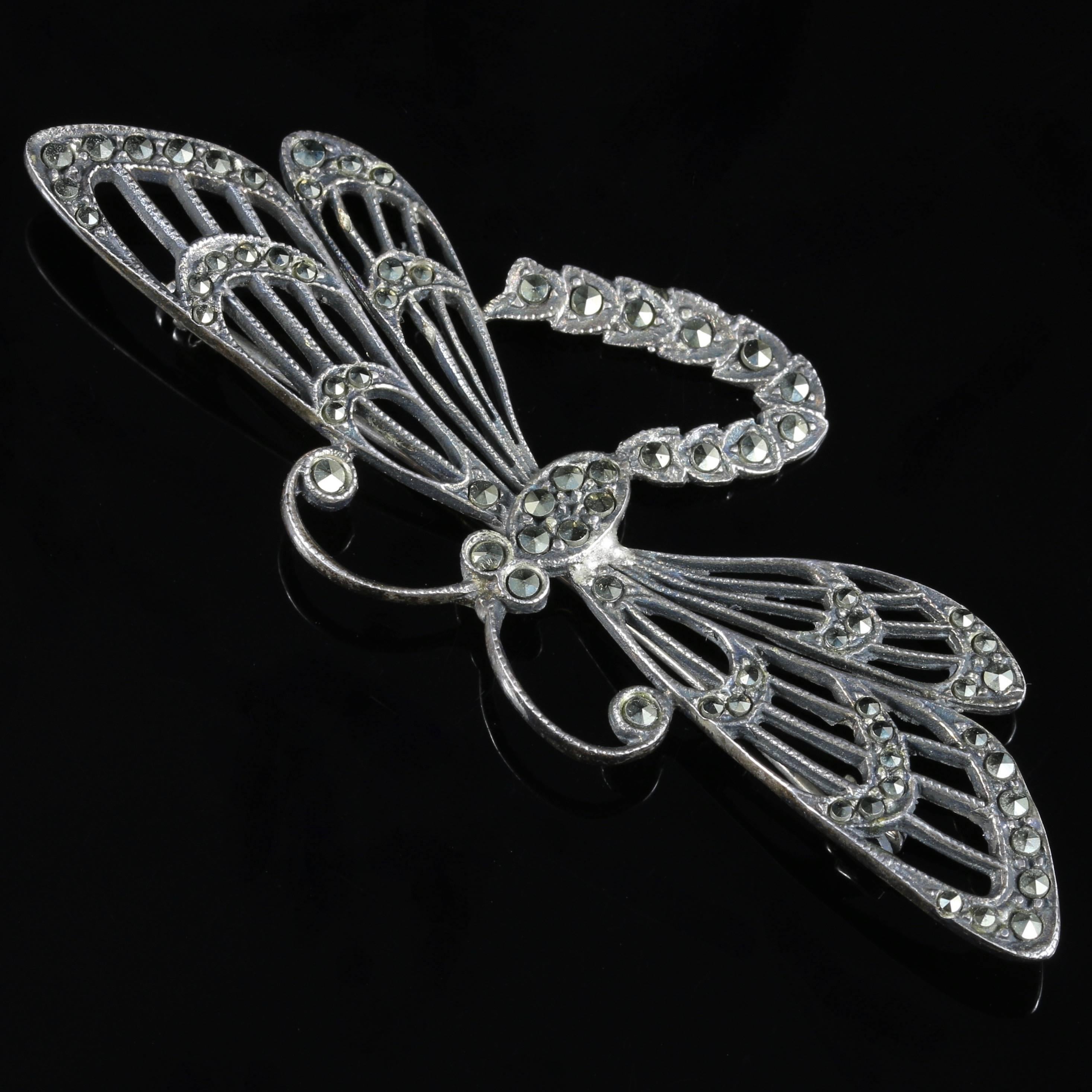 vintage dragonfly brooch