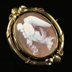 Antique Victorian Cameo Brooch Winged Angel with Cherubs