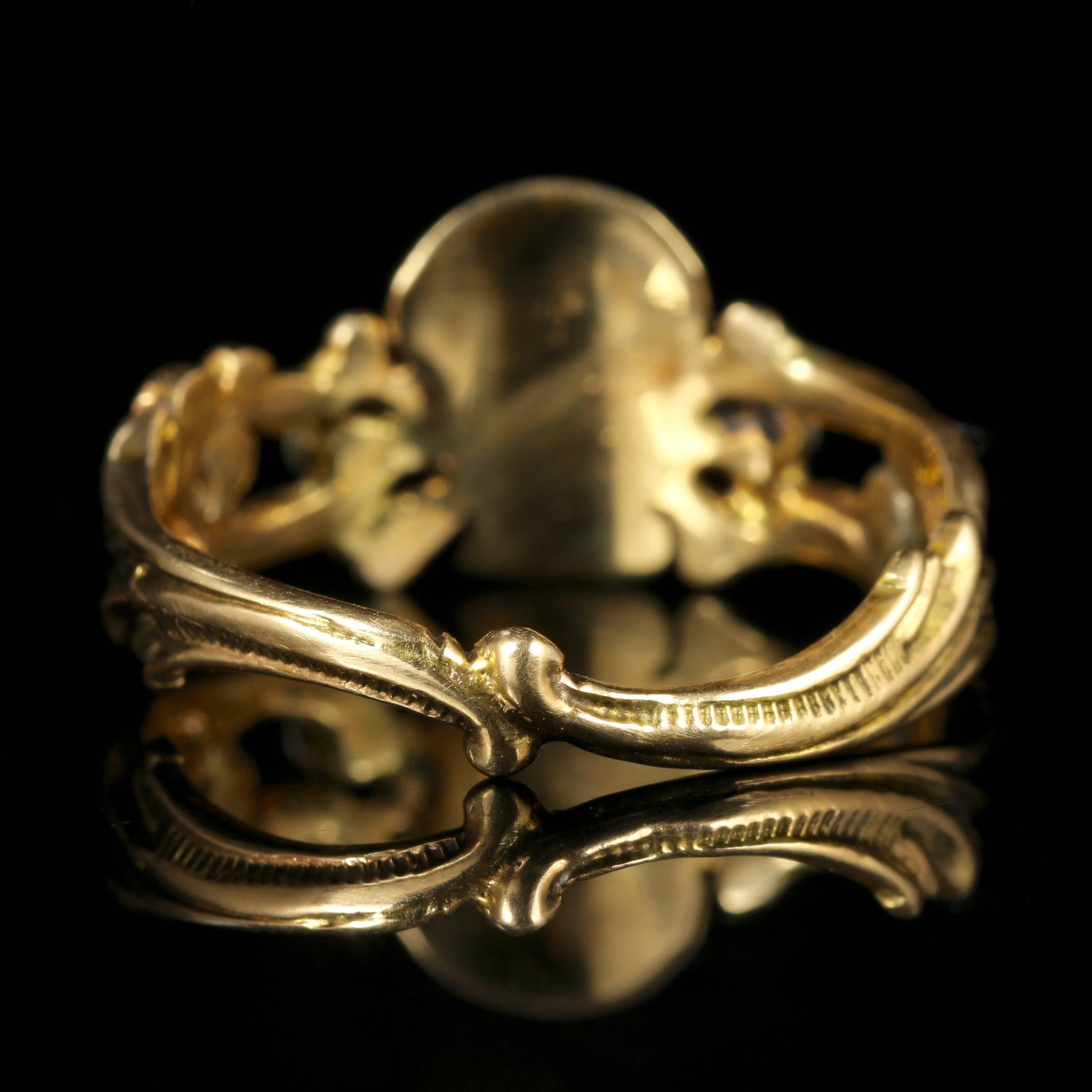 Memento Mori Diamond Skull Cross Bone Diamond Gold Ring In Excellent Condition In Lancaster, Lancashire