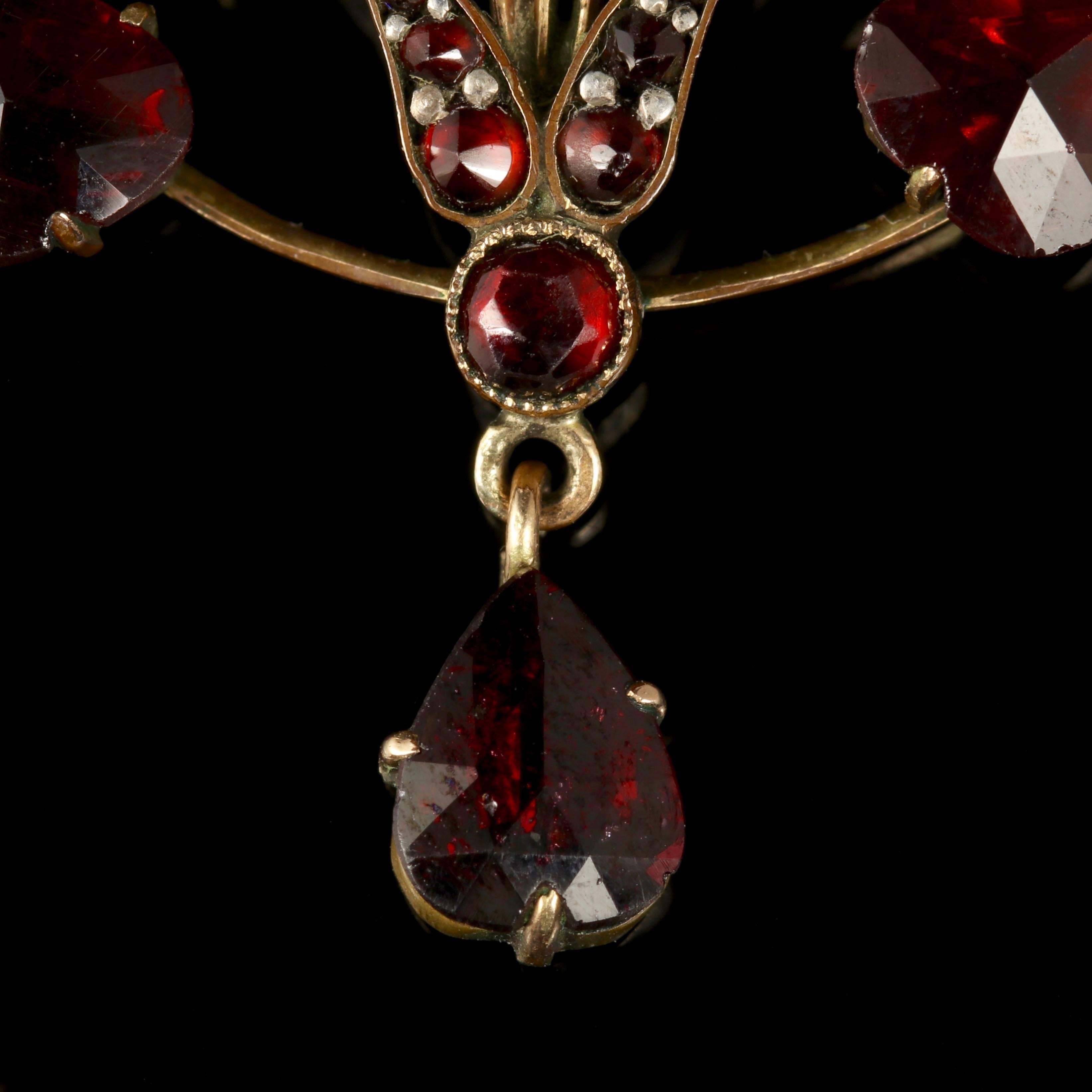 Women's Antique Victorian Garnet Gold Pendant