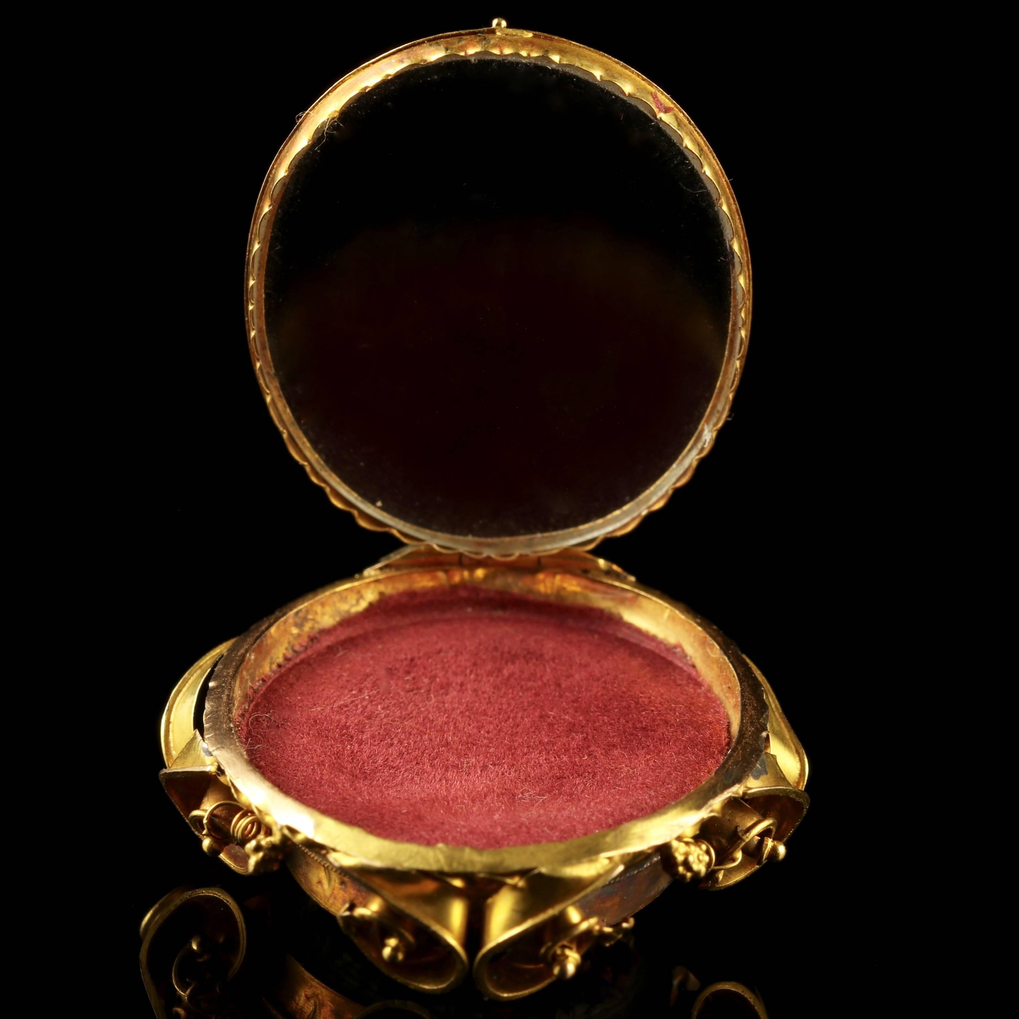 Women's Antique Victorian Micro Mosaic Gold Locket