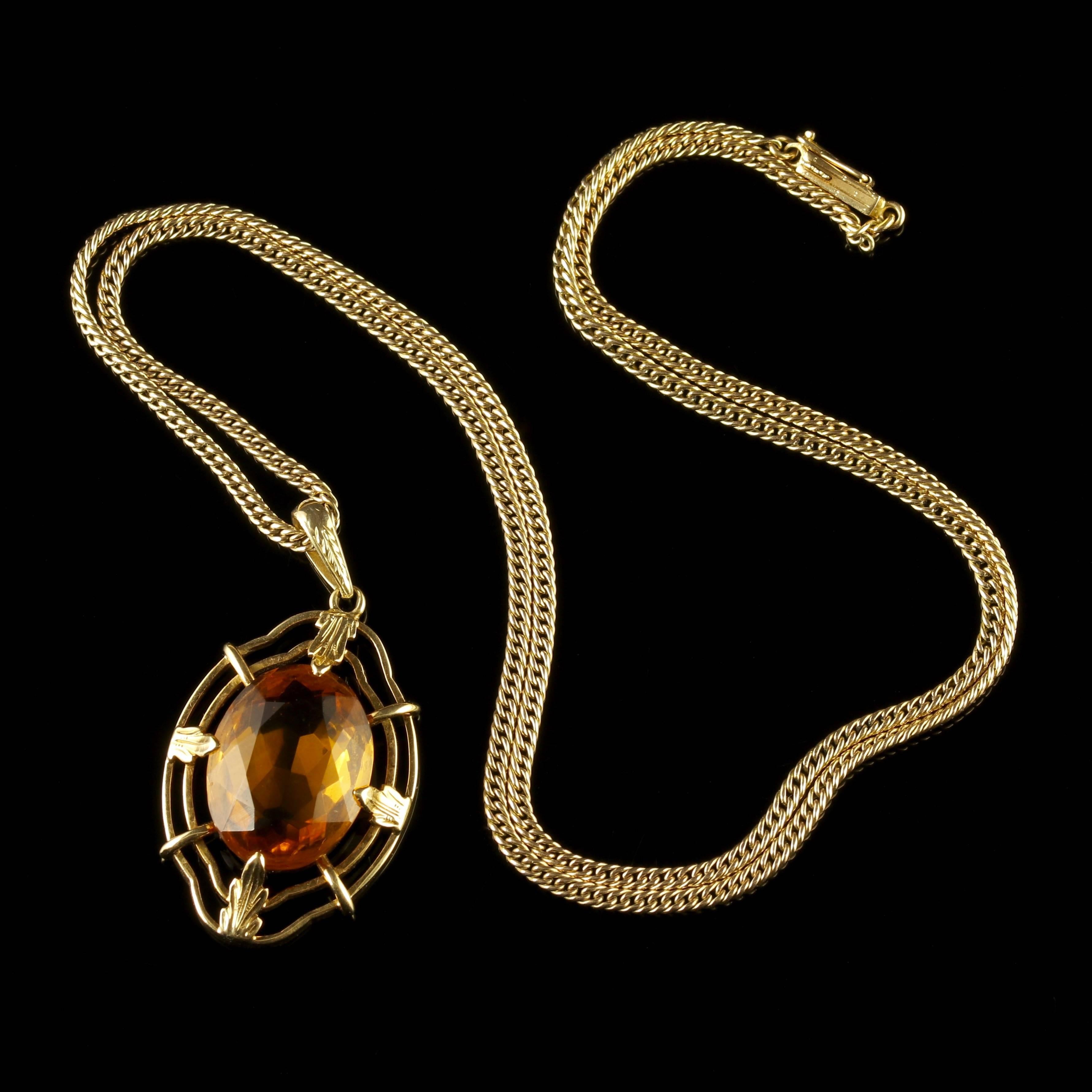 Vintage Citrine Pendant and Chain 14 Carat Gold, 1950 3