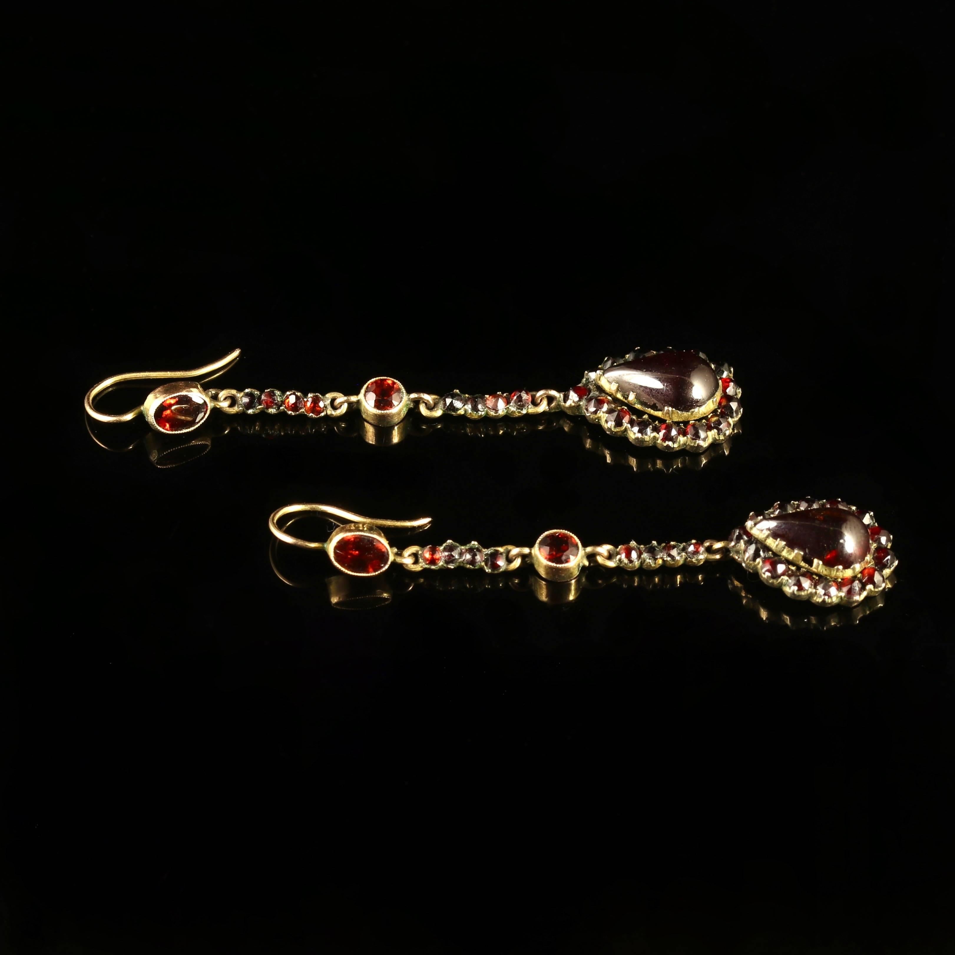 Antique Victorian Garnet Gold Long Earrings, circa 1900 1