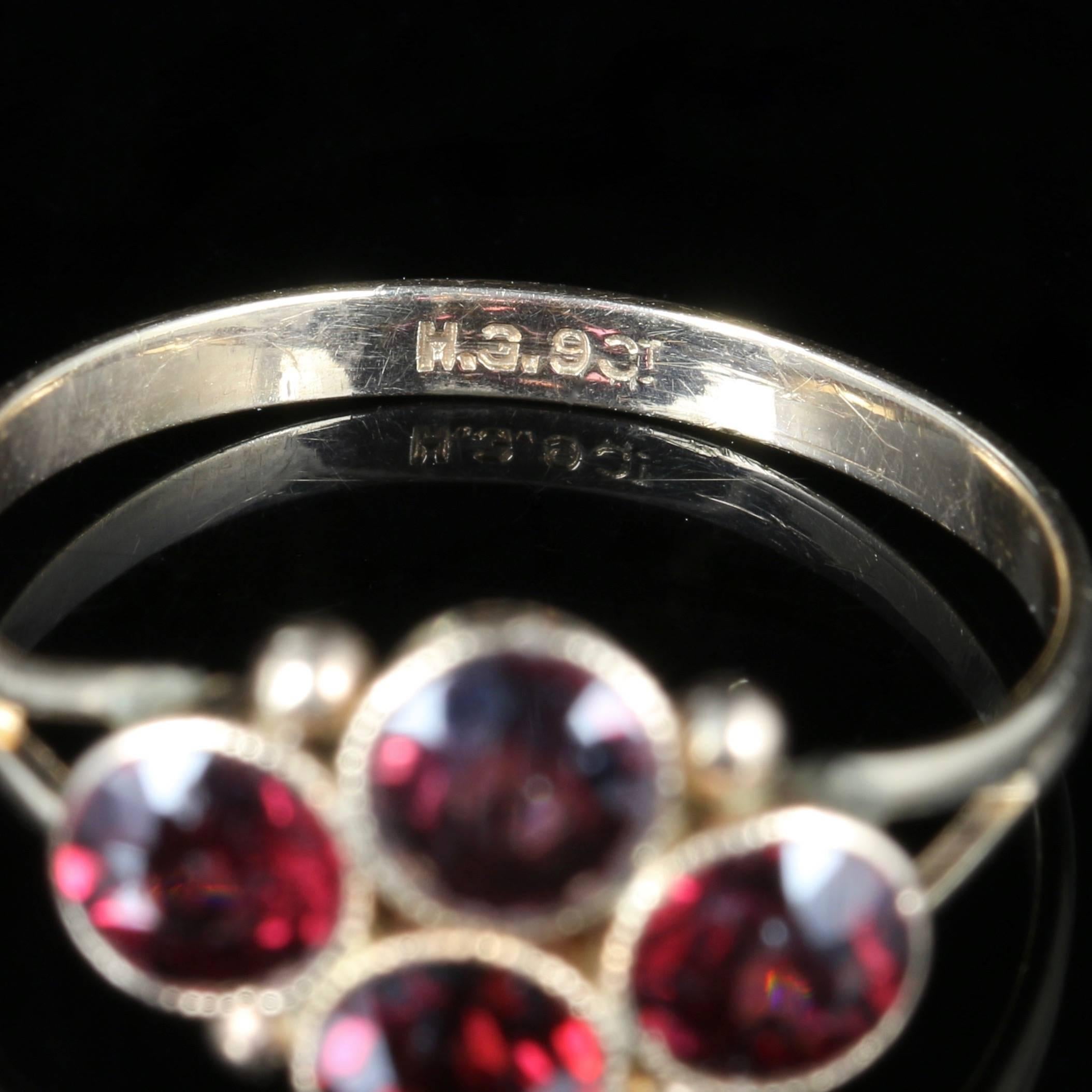 Antique Victorian Almandine Garnet, circa 1900 Ring In Excellent Condition In Lancaster, Lancashire