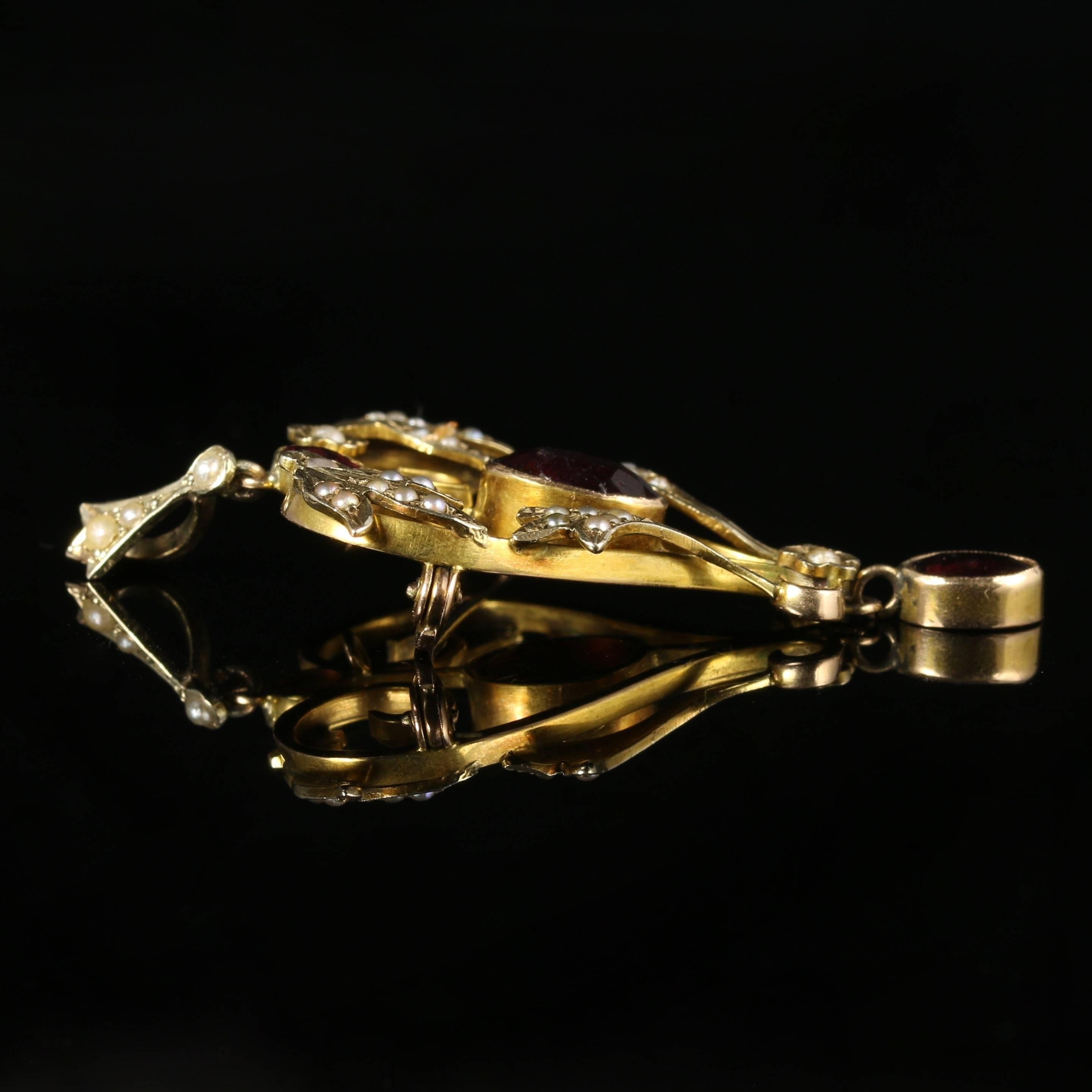 Antique Victorian Almandine Garnet Pearl 15 Carat Gold Pendant Brooch For Sale 1