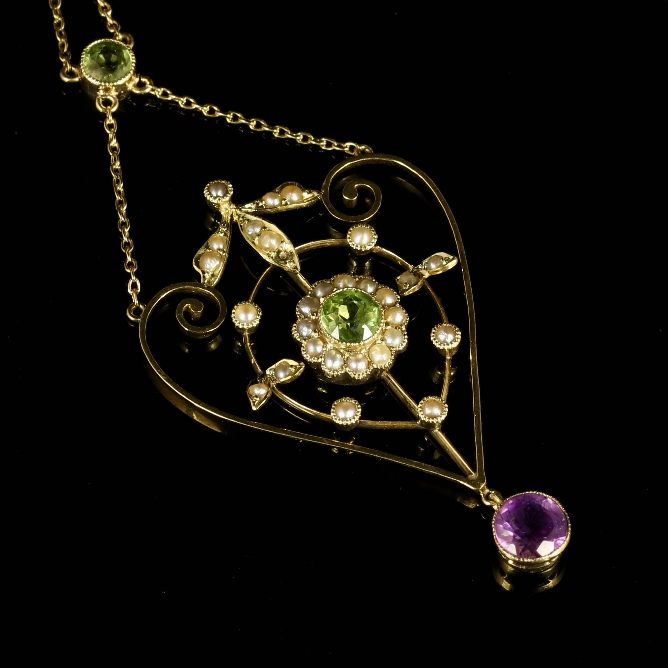 Women's Antique Suffragette Pendant Necklace Gold, circa 1900