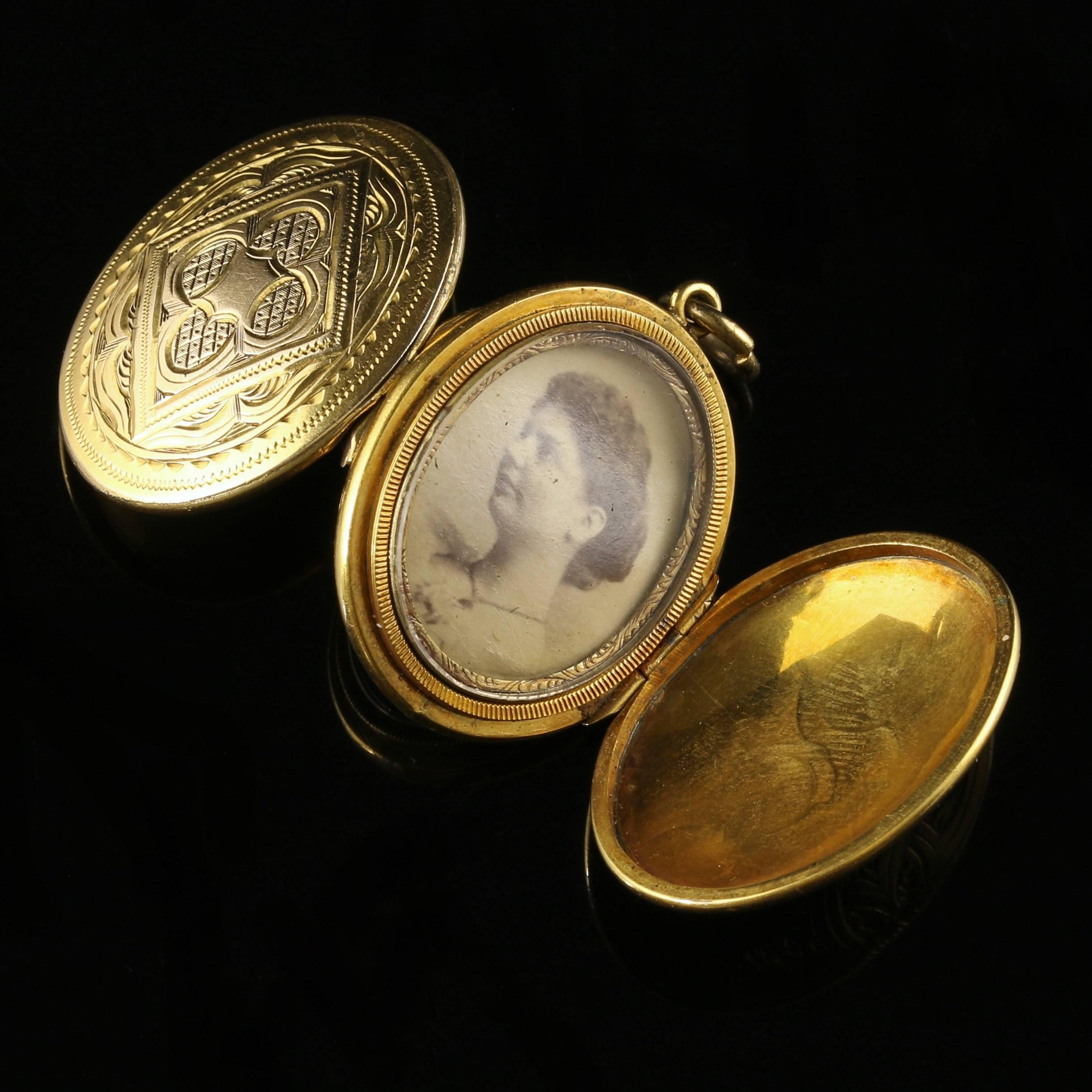 Women's Antique Victorian Gold Family Locket, circa 1900