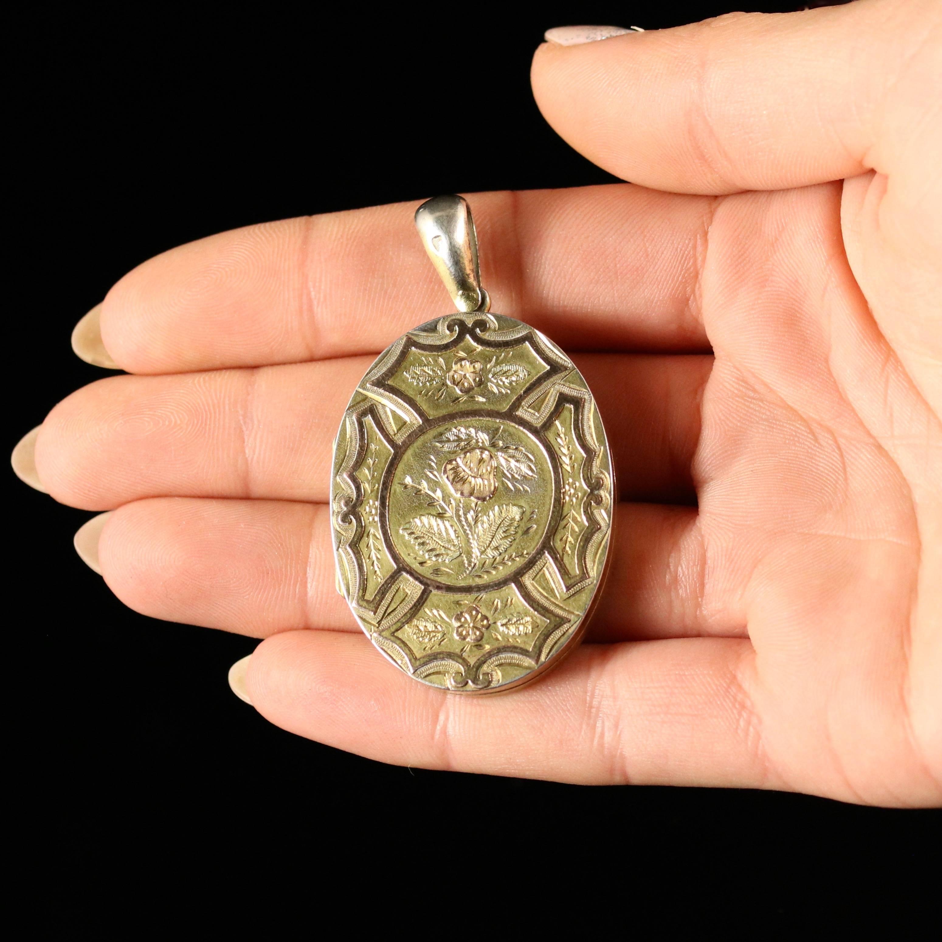 Antique Victorian Gold Silver Locket, circa 1880 6