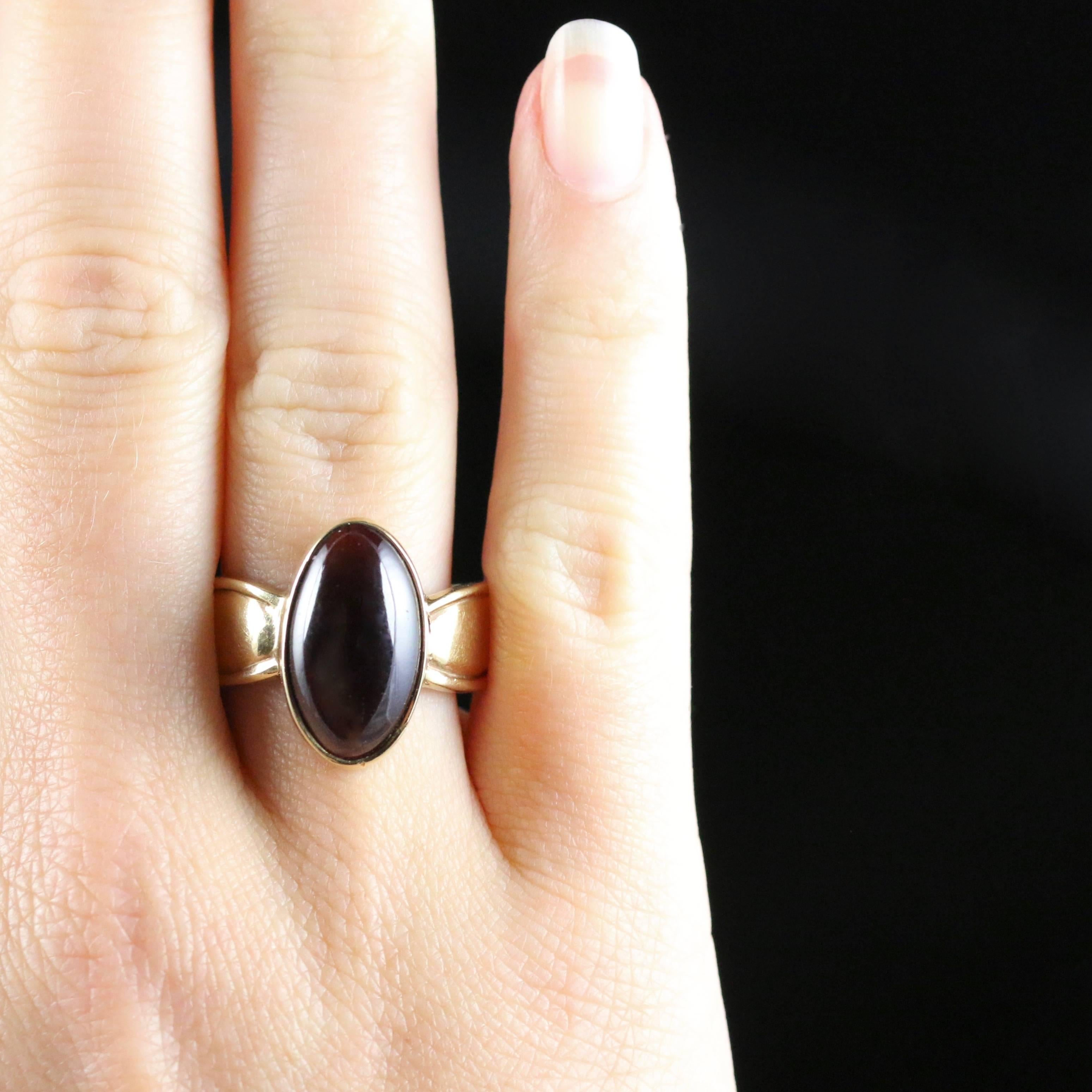 Antique Victorian Cabochon Garnet Ring, circa 1900 4