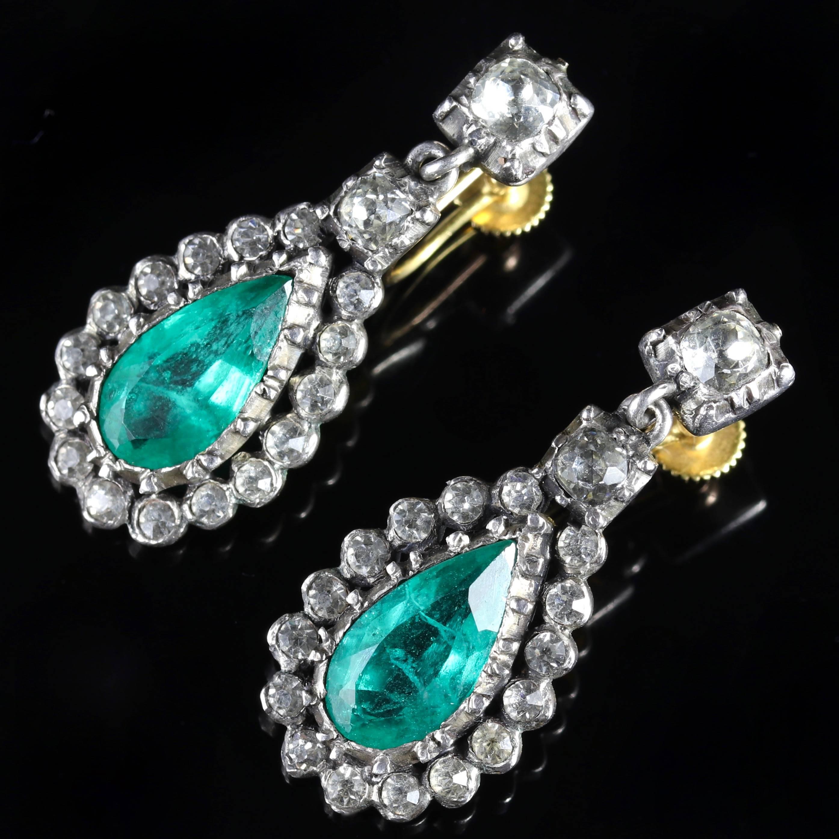 Antique Victorian Earrings Green Paste circa 1880 Screw Backs In Excellent Condition For Sale In Lancaster, Lancashire