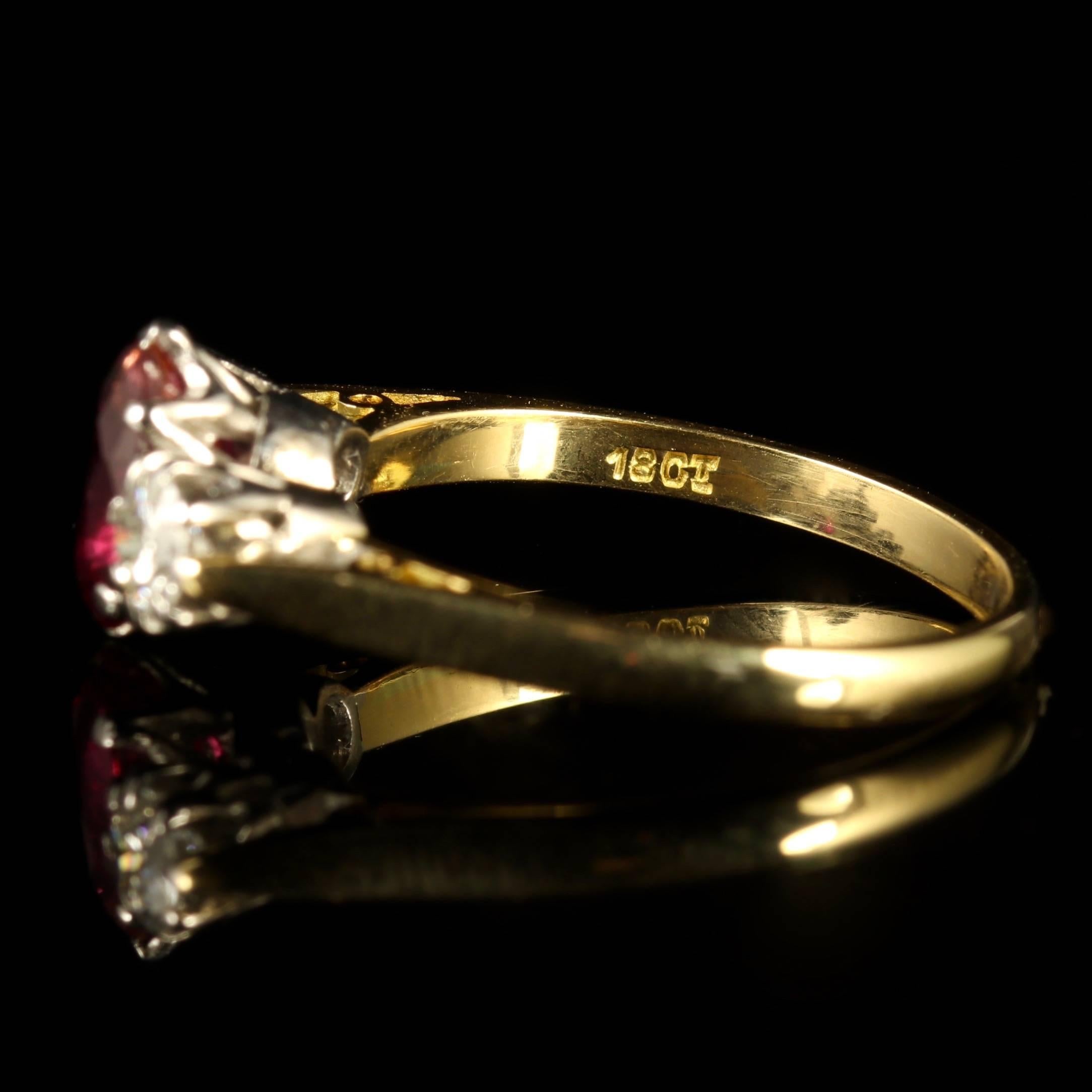 Antique Victorian Ruby Diamond Ring 18 Carat Gold, circa 1900 1