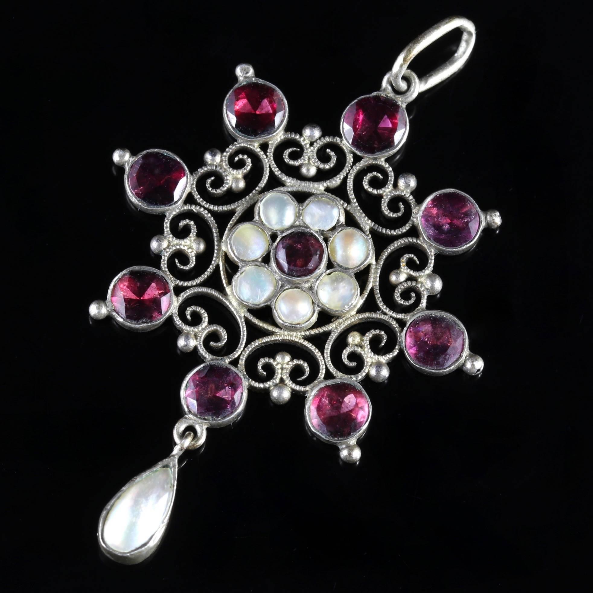 Antique Arts & Crafts Flat Top Garnet and Blister Pearl Pendant, circa 1900 In Excellent Condition In Lancaster, Lancashire