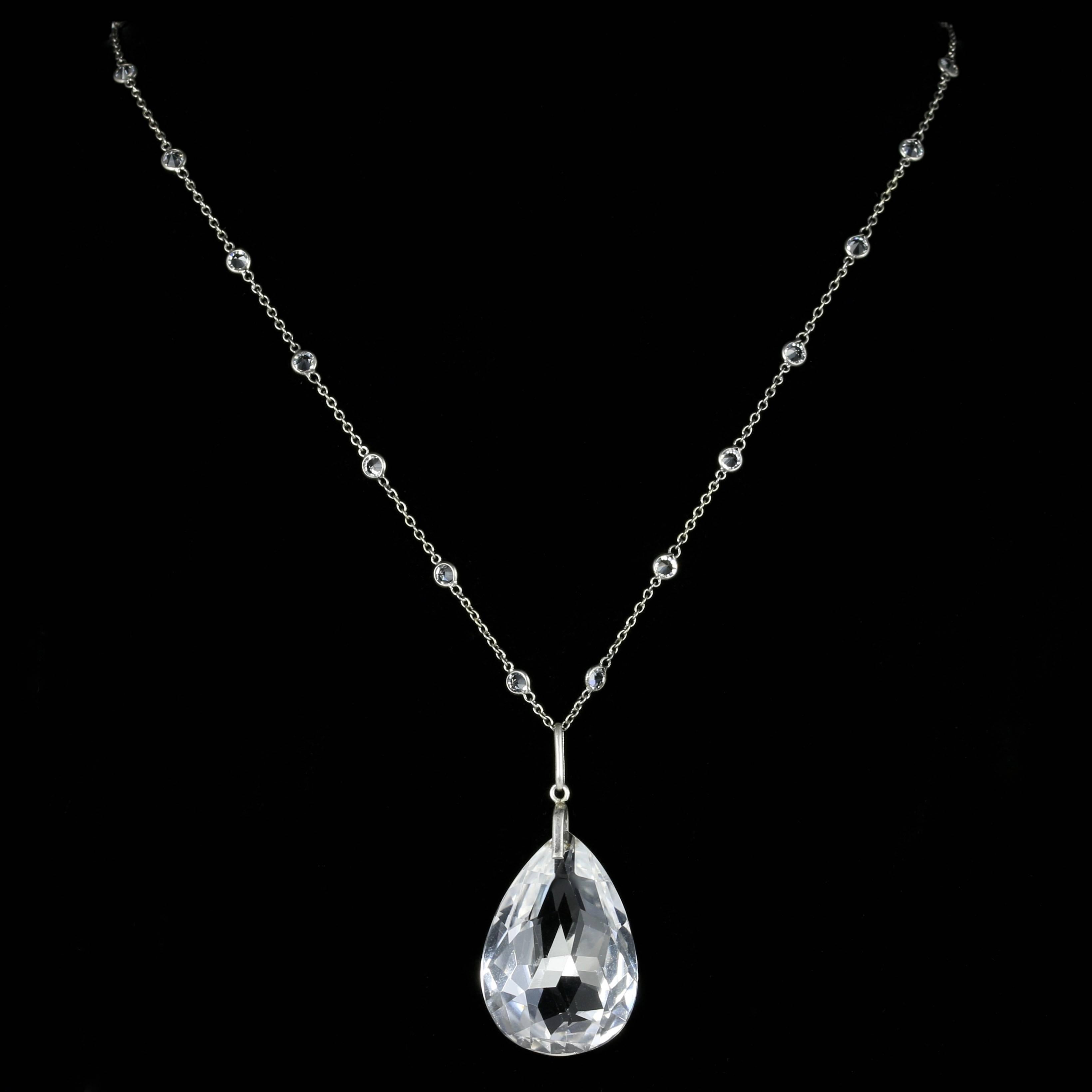 Art Deco Briolette Cut Rock Crystal Necklace Platinon In Excellent Condition In Lancaster, Lancashire