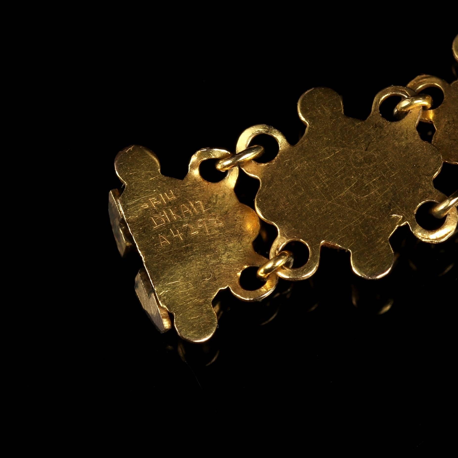 Women's Antique Victorian Suffragette 15 Carat Gold Bracelet, circa 1900 For Sale