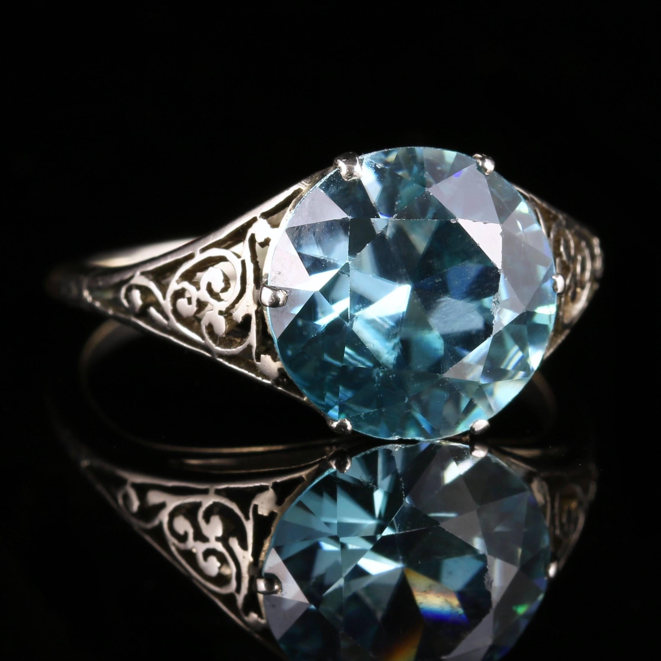 Antique Edwardian Blue Zircon Platinum Ring In Excellent Condition For Sale In Lancaster, Lancashire