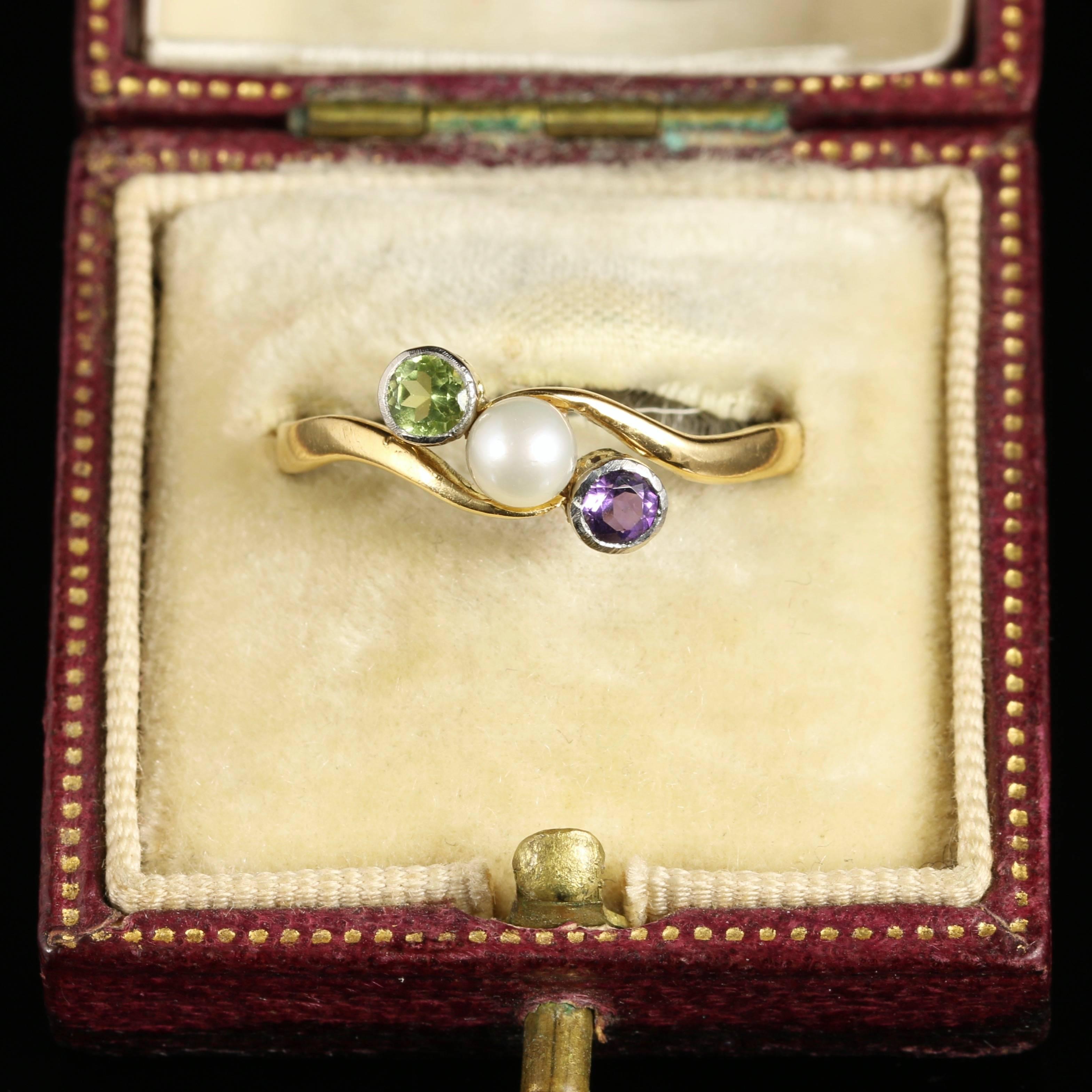 Women's Antique Victorian Suffragette Twist Ring 18 Carat Gold