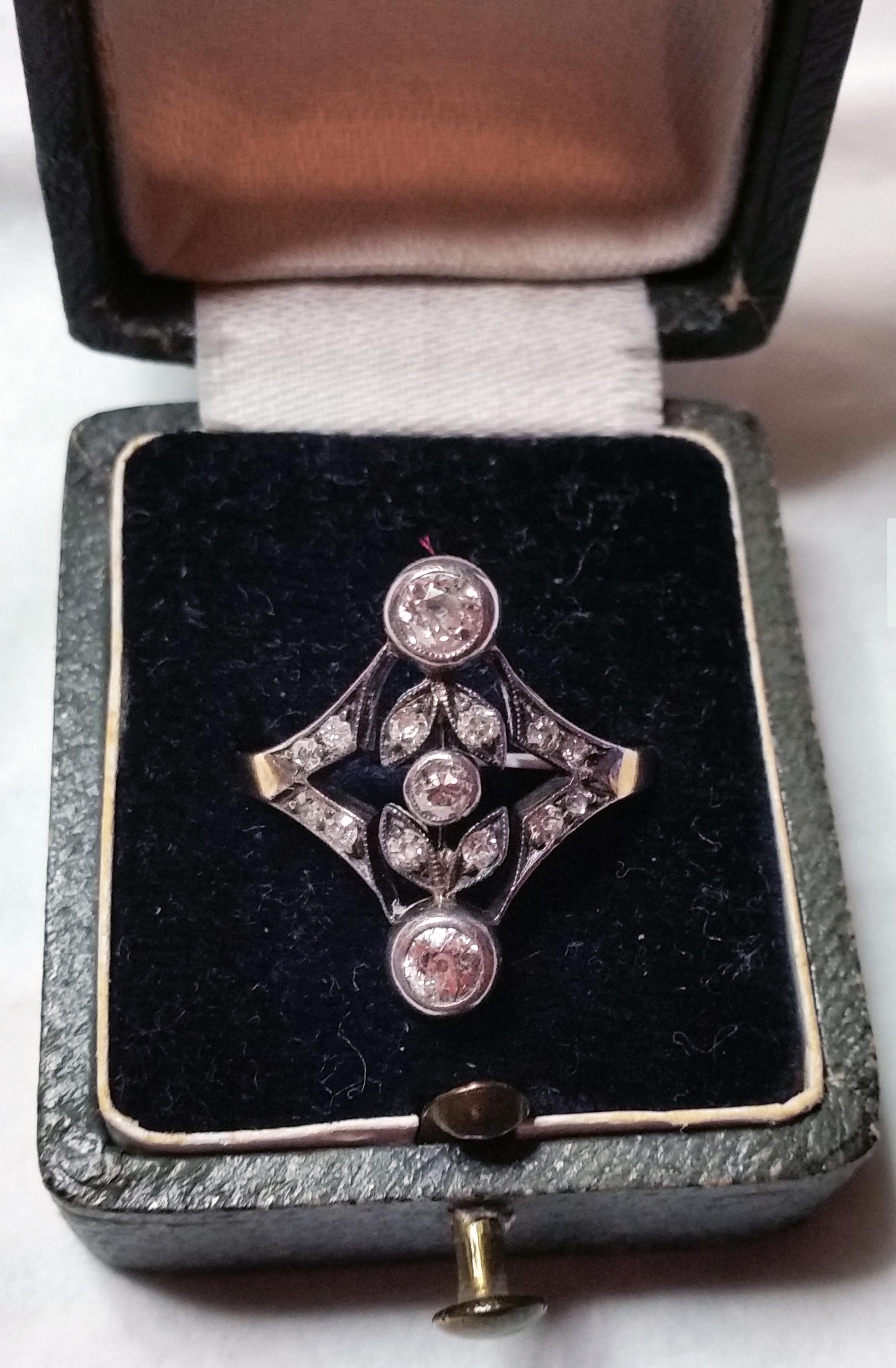 Jugendstil-Ring Gold 585 Diamanten 0,60 Karat Wien, Österreich, um 1900 (Art nouveau) im Angebot