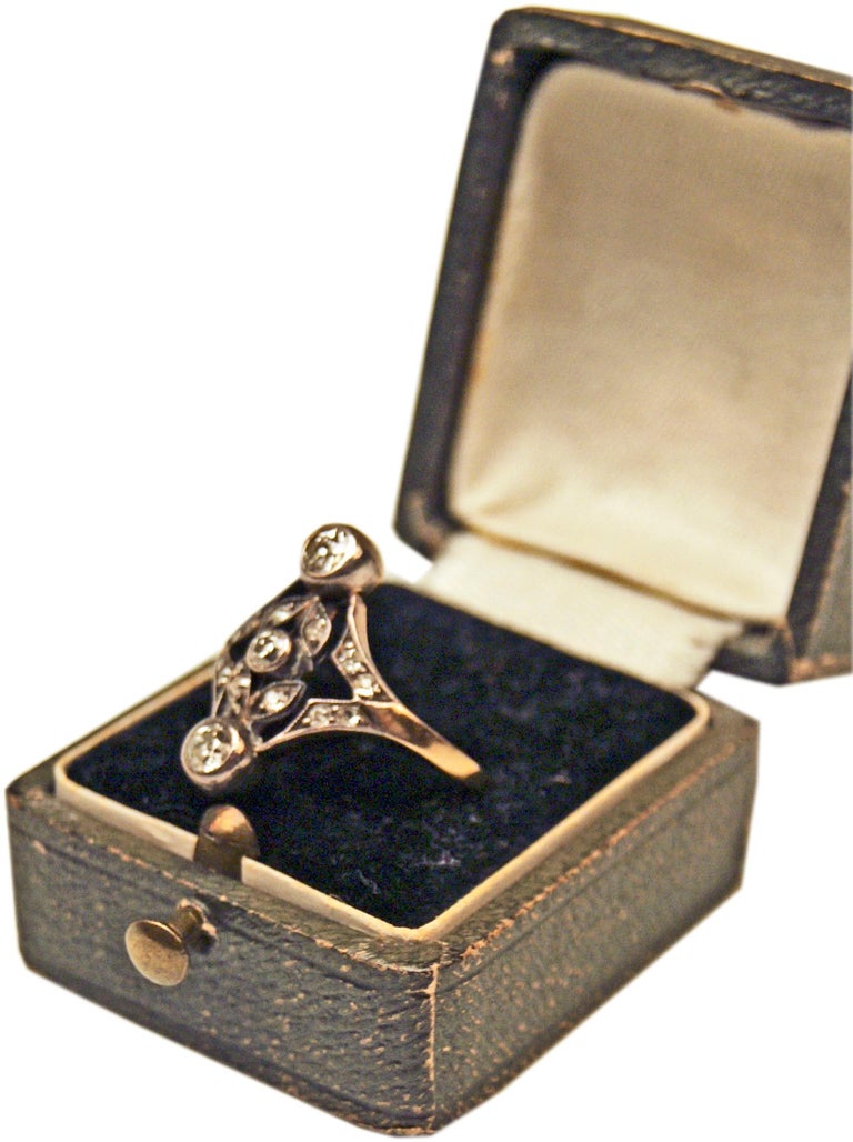 Women's Art Nouveau Ring Gold 585 Diamonds 0.60 Carat Vienna, Austria, circa 1900 For Sale