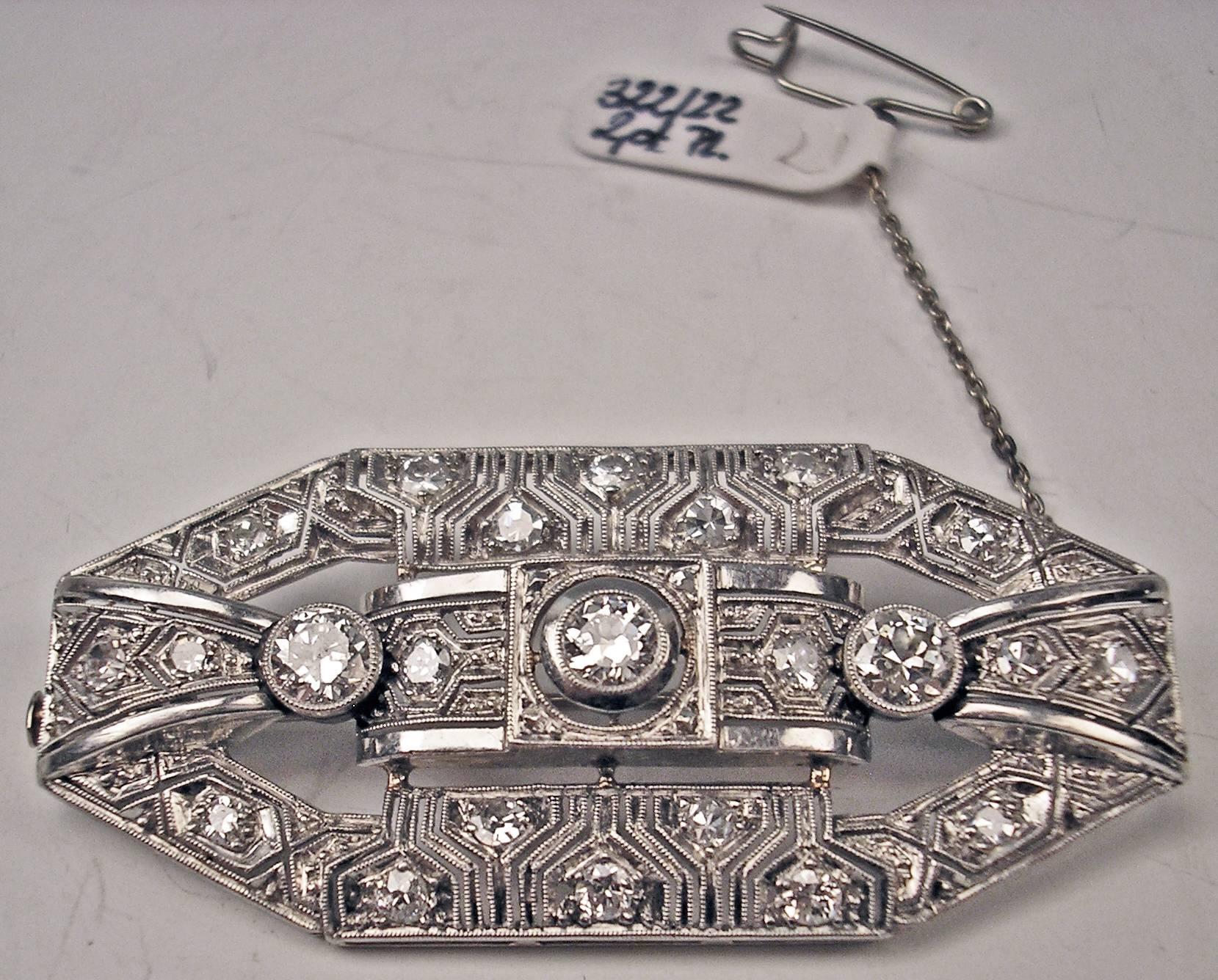 Brilliant Cut 1920s Art Deco 2.10 Carat Diamond Platinum Vienna Brooch PLATINUM  / 950 ct. For Sale
