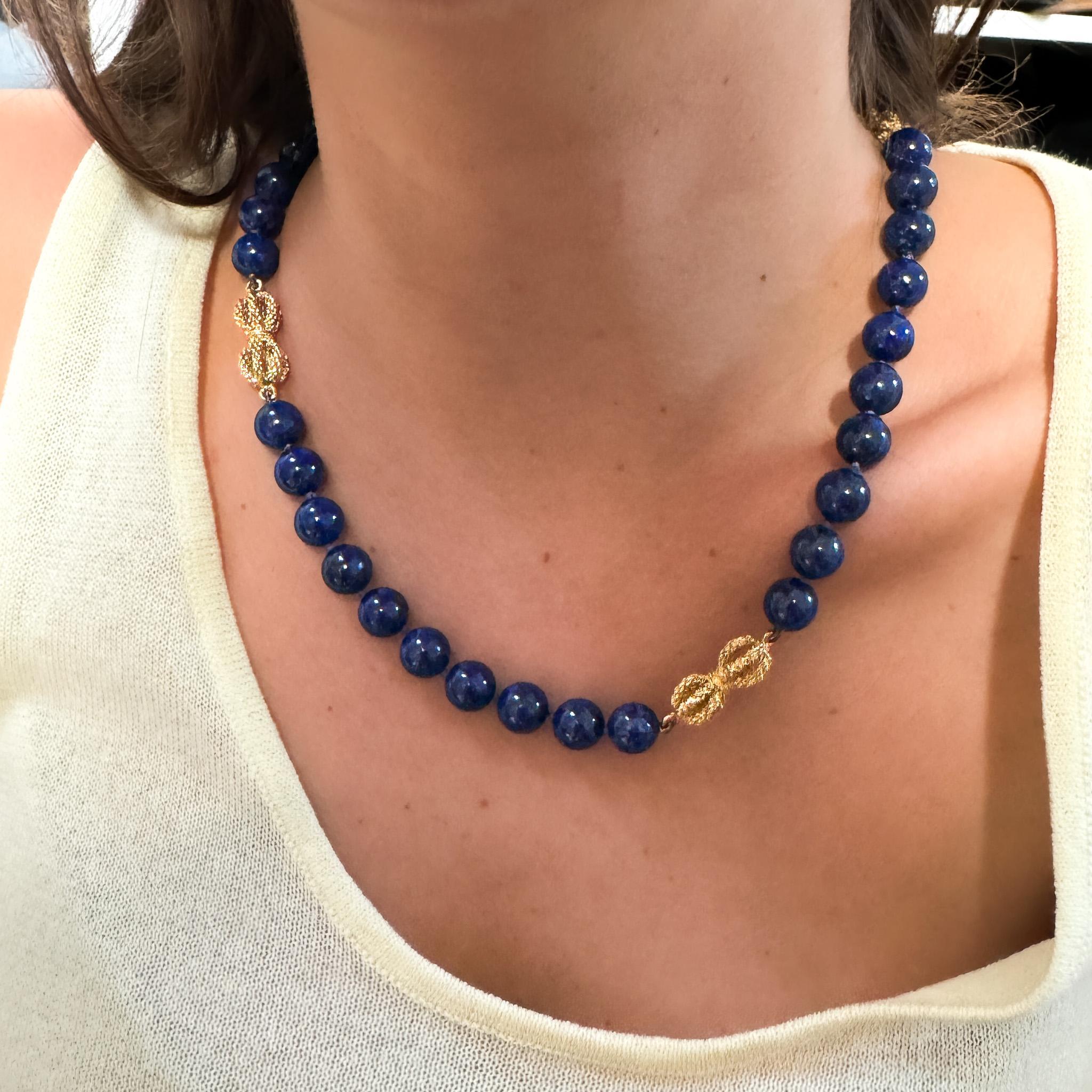 Rétro Collana di perle in oro 18 carati vintage con certificato GIA di Lapislazzuli in vendita