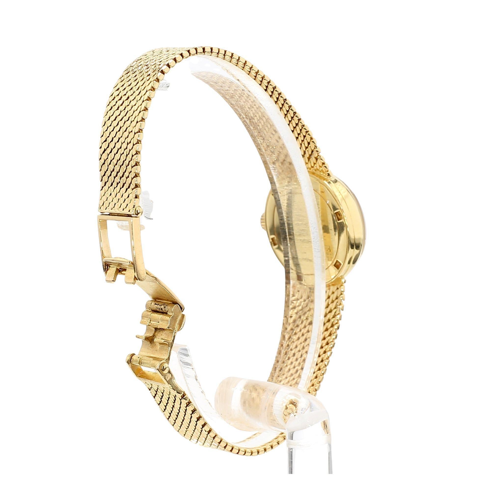 Gübelin Orologio da donna con bracciale a maglie con quadrante in oro 18 carati in vendita 5