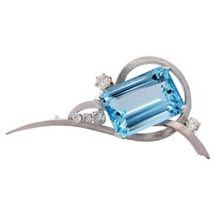 39.20 Carat Emerald Cut Aquamarine & Diamond Retro Era 14K White Gold Wing Pin