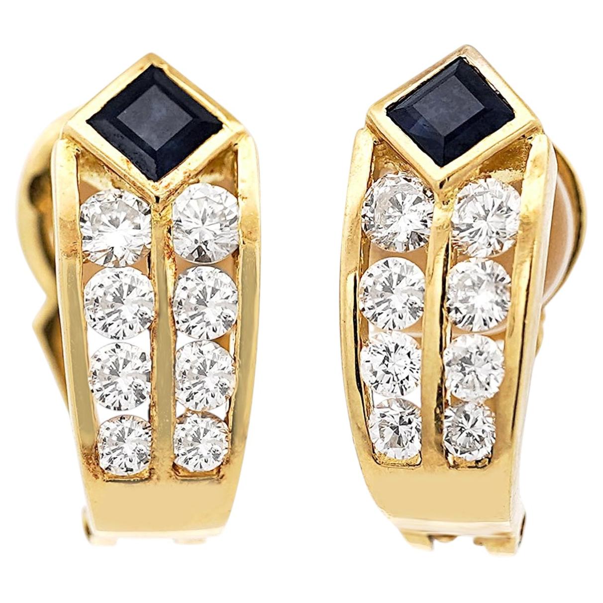 1,60-Karat-Diamant- und Saphir-Ohrclips in V-Form aus 18-karätigem Gold, Set im Angebot