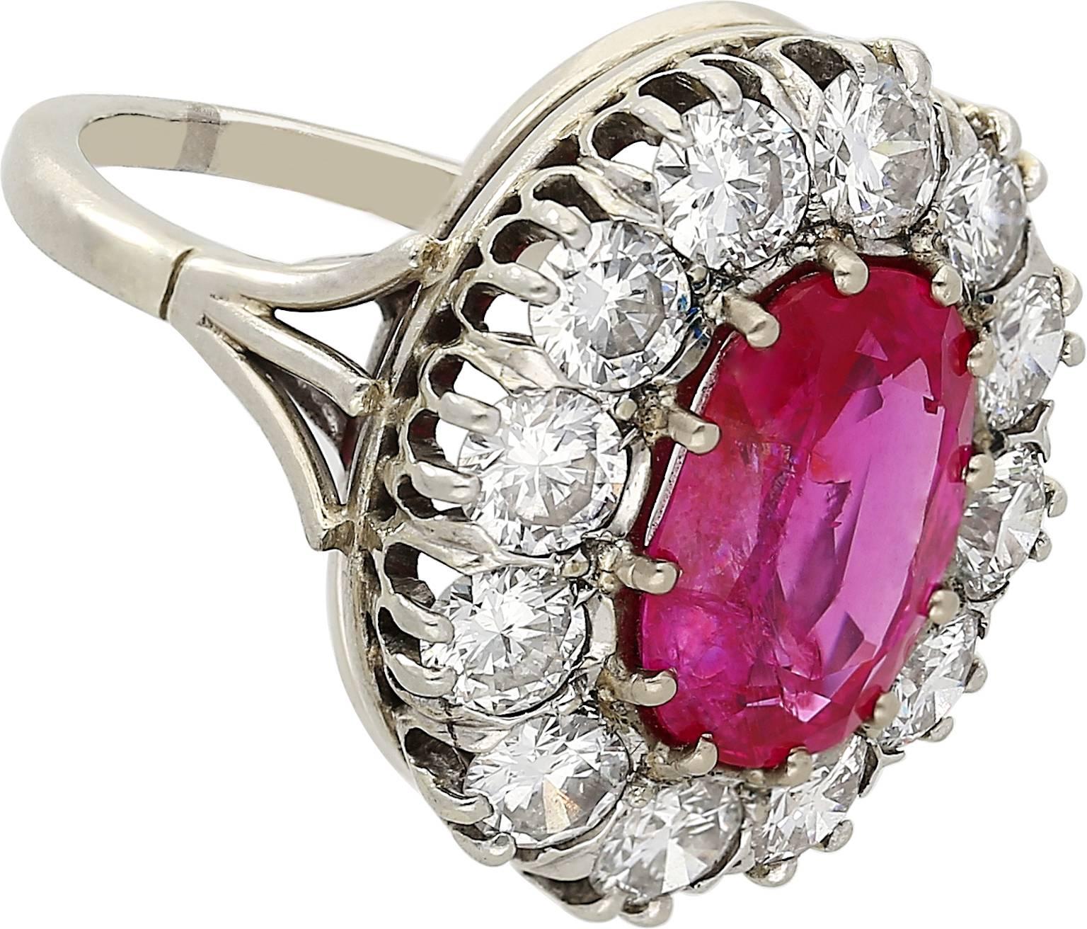AGL Certified 5.52 Carat No Heat Oval Cut Burma Ruby and Round Diamond Ring For Sale 1
