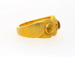 Potter and Mellen Handmade "Owl" Cats-Eye and Gold Ring