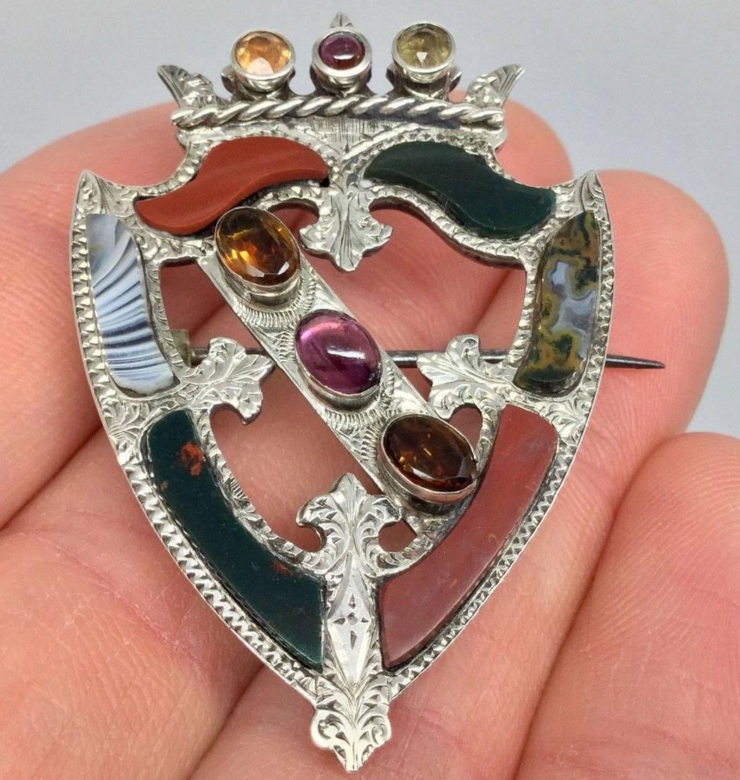 Women's or Men's Victorian Sterling Silver Scottish Agate Brooch Pin Circa 1890